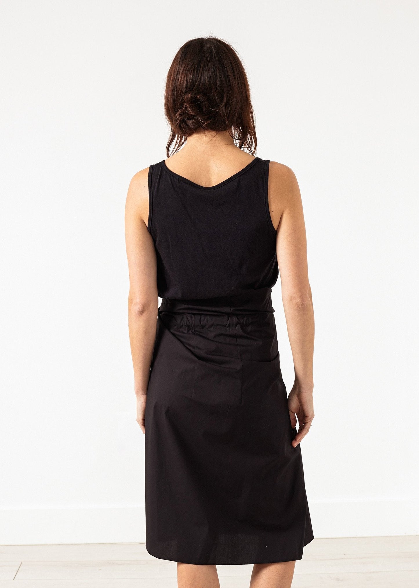 Bow Skirt in Black (6707090063454)