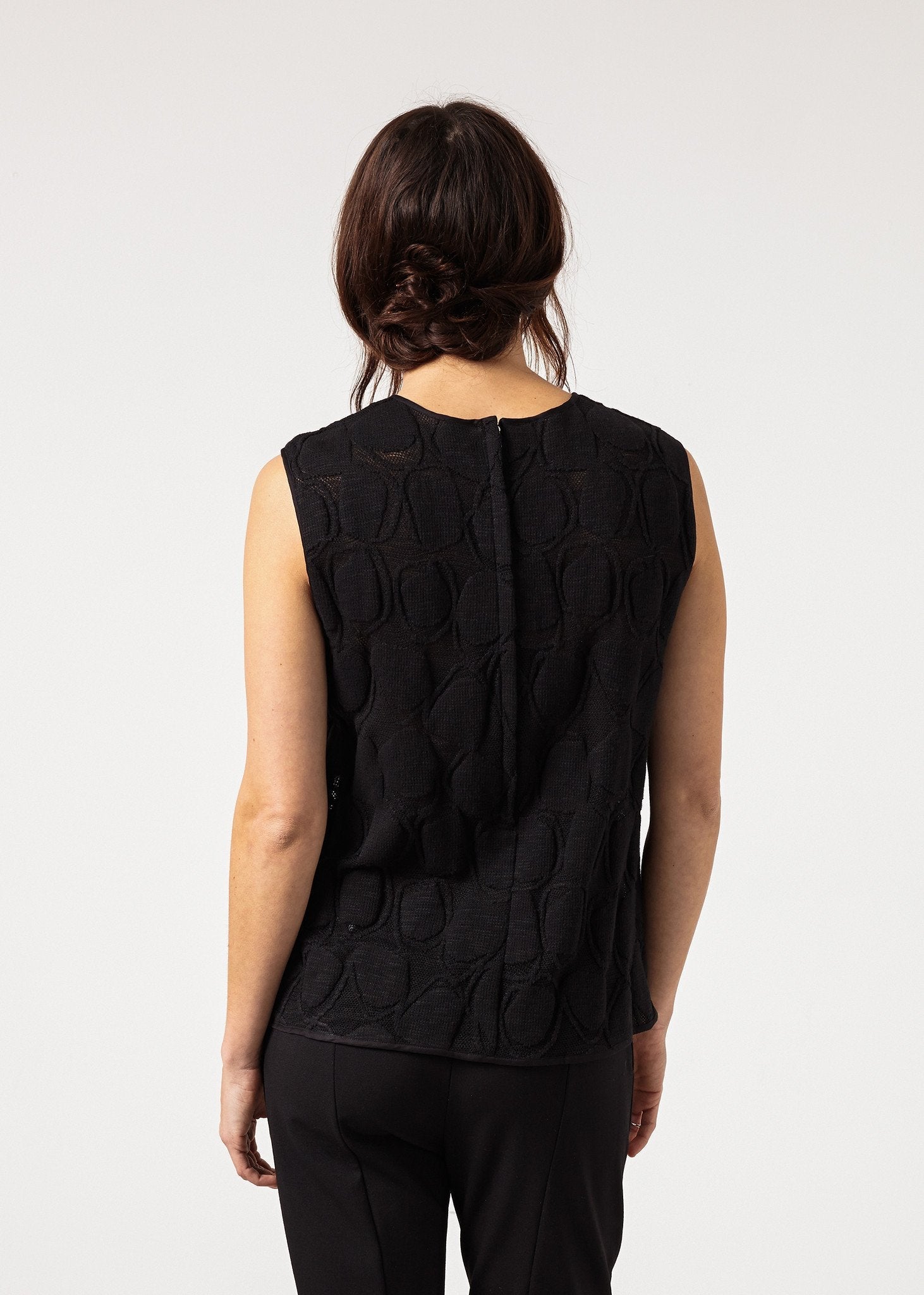 Zip Back Circle Blouse in Black (6707090358366)