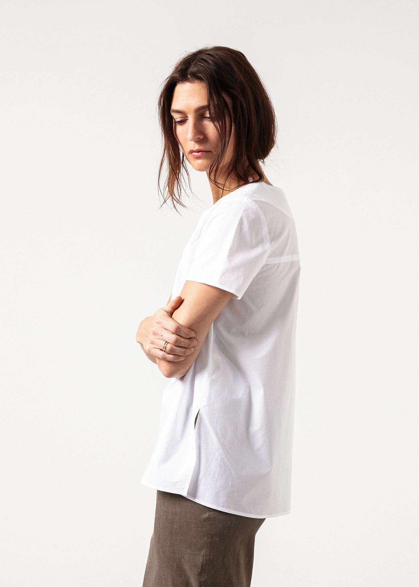 Pleat Back Blouse in White (6707090096222)