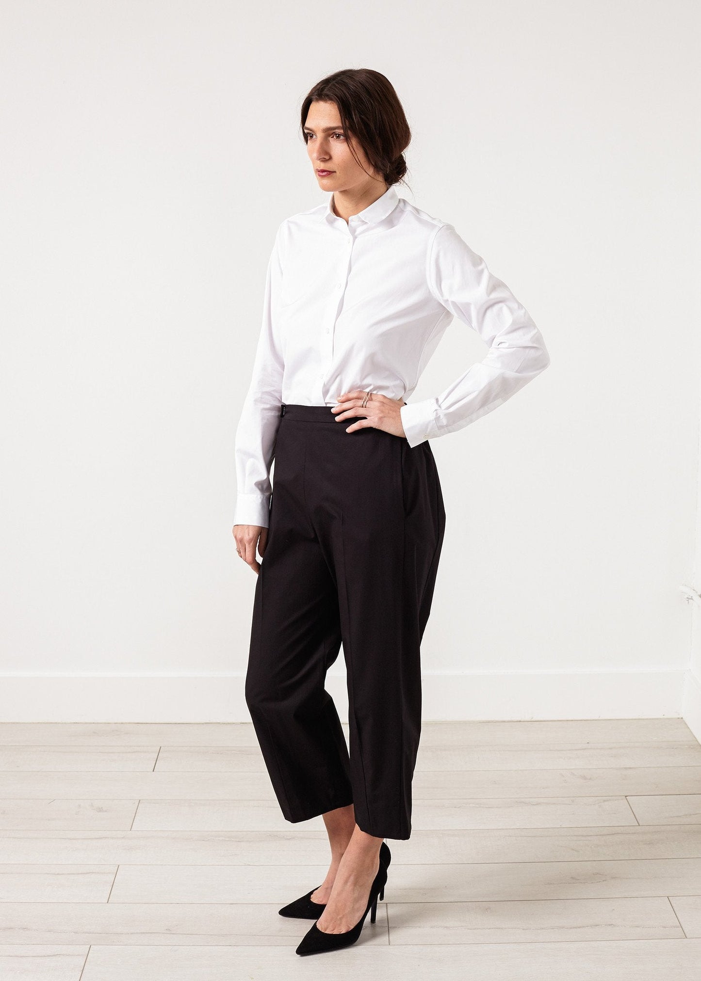 Wide Cropped Trouser in Black (6707090030686)