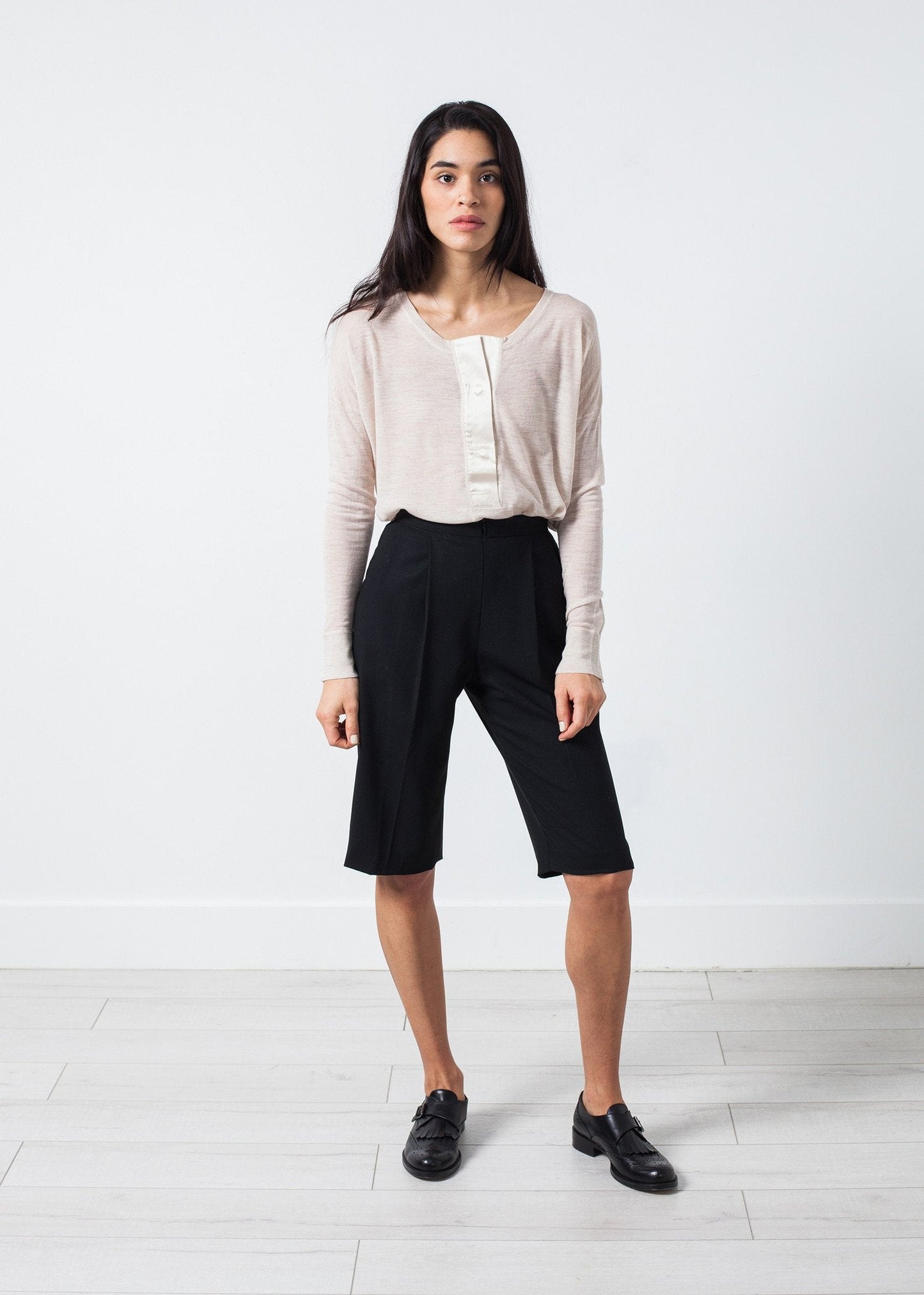 Woven Shorts in Black (6707089473630)