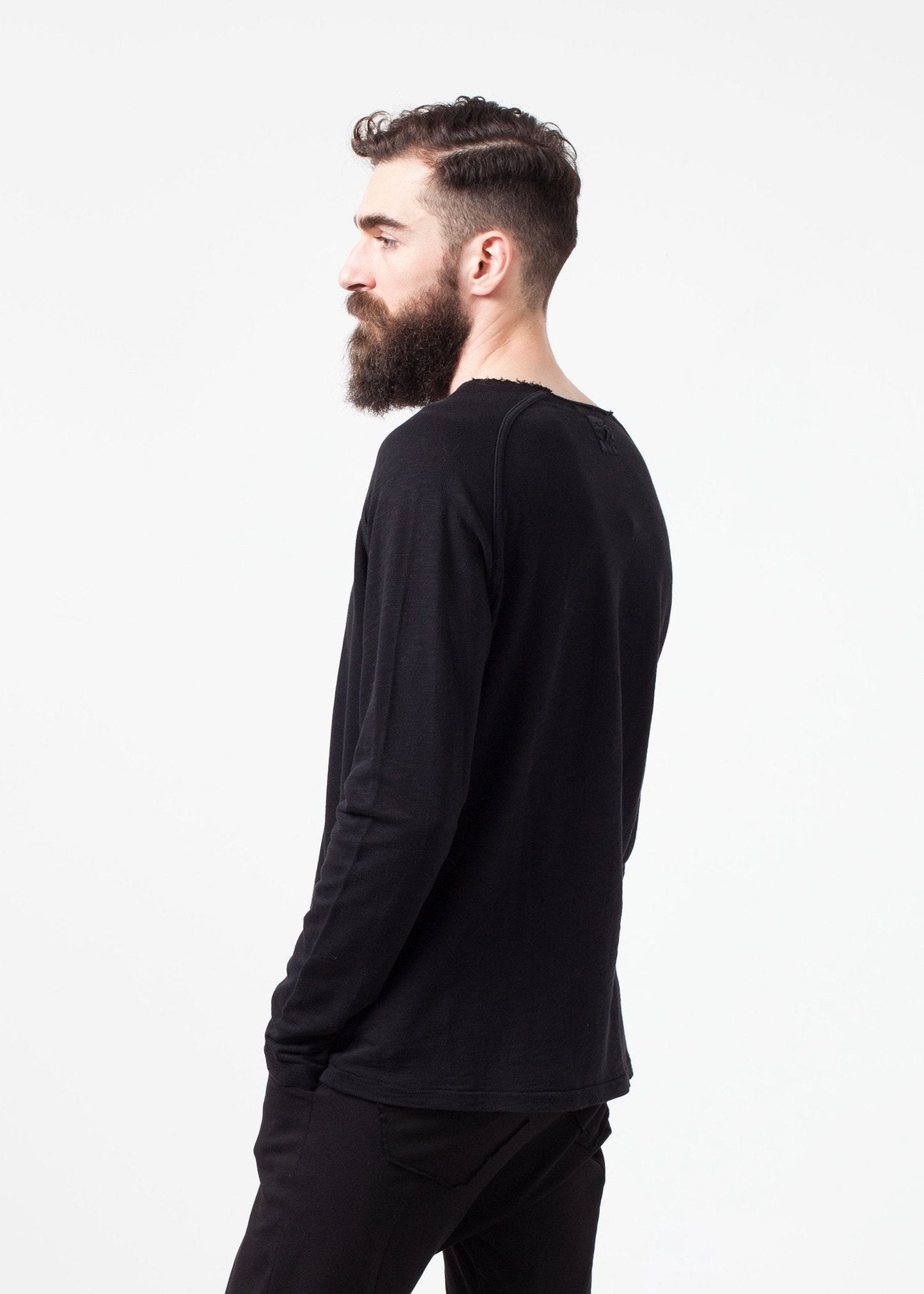 Daris Tee in Black (6707105300574)