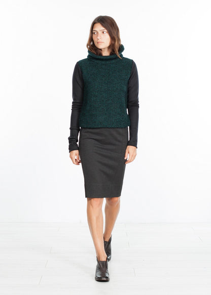 Boucle Turtle Neck in Green/Black (6707104186462)