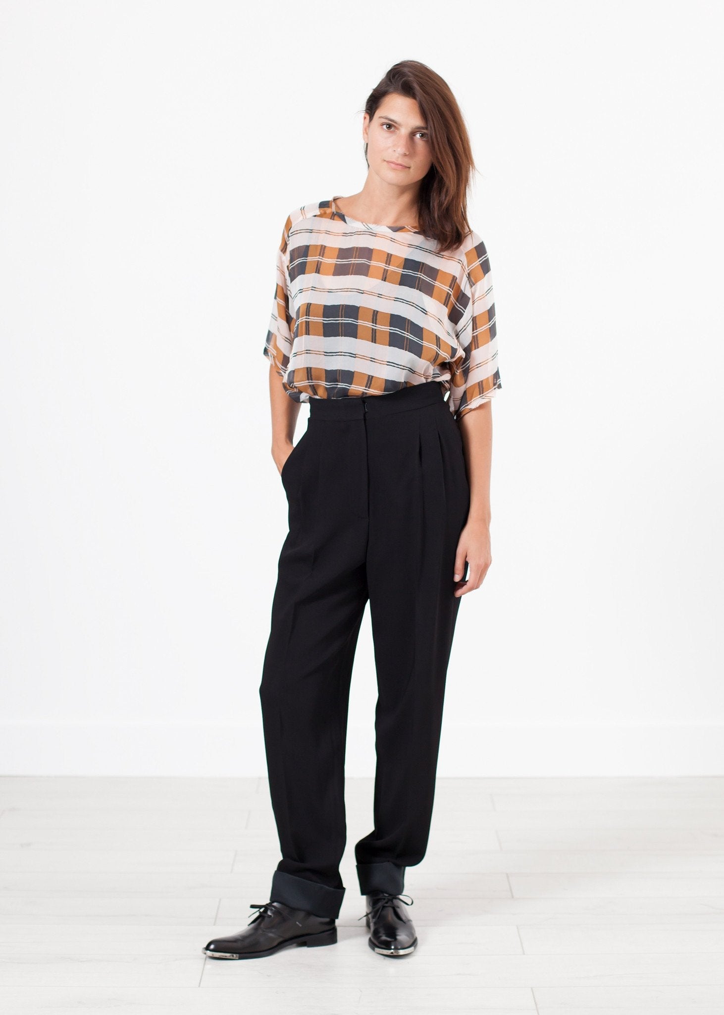 Contrast Cuff Pant in Black (6707101925470)