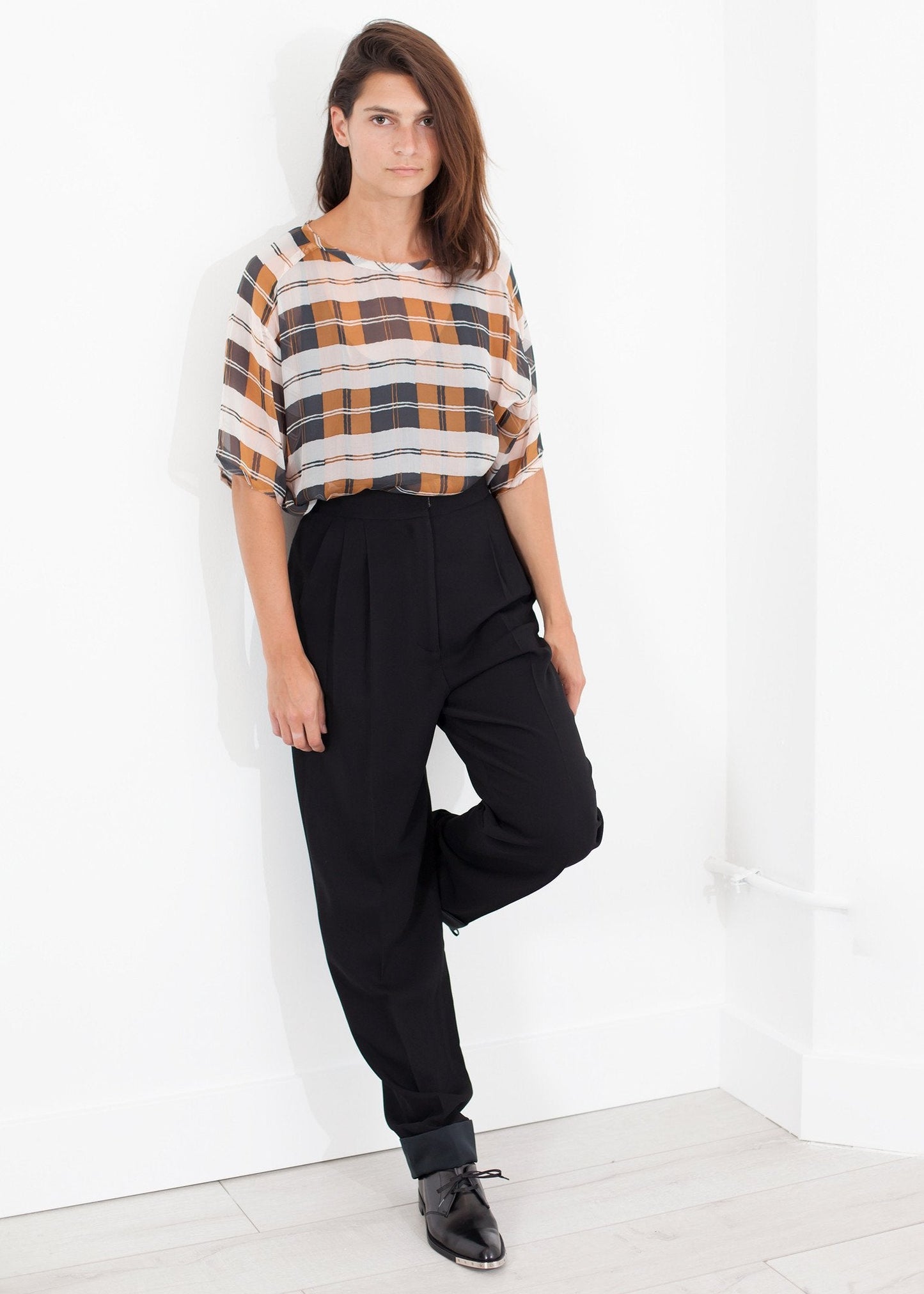 Contrast Cuff Pant in Black (6707101925470)