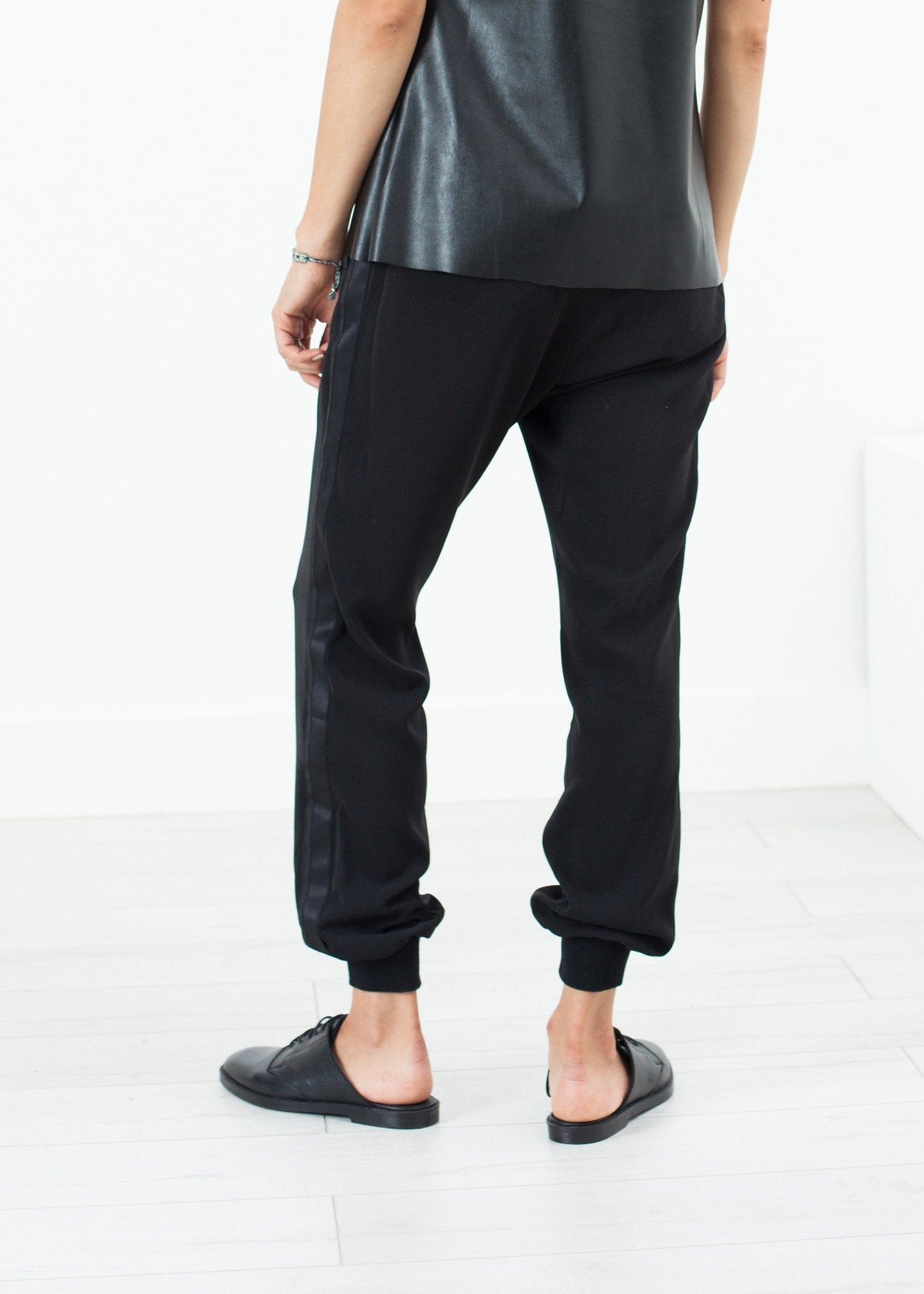 Camiliah Trouser in Black (6707101728862)