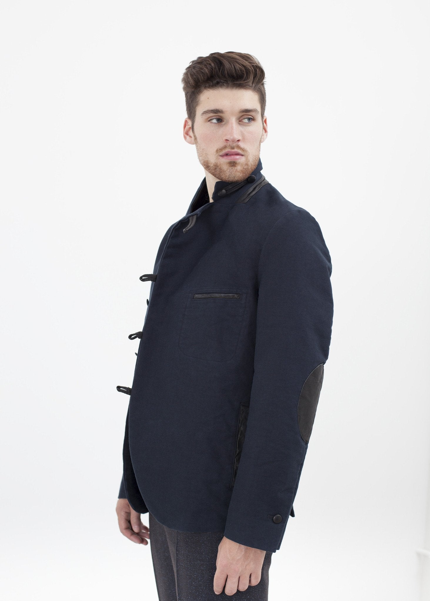 Taurin Jacket in Navy (6707098910814)