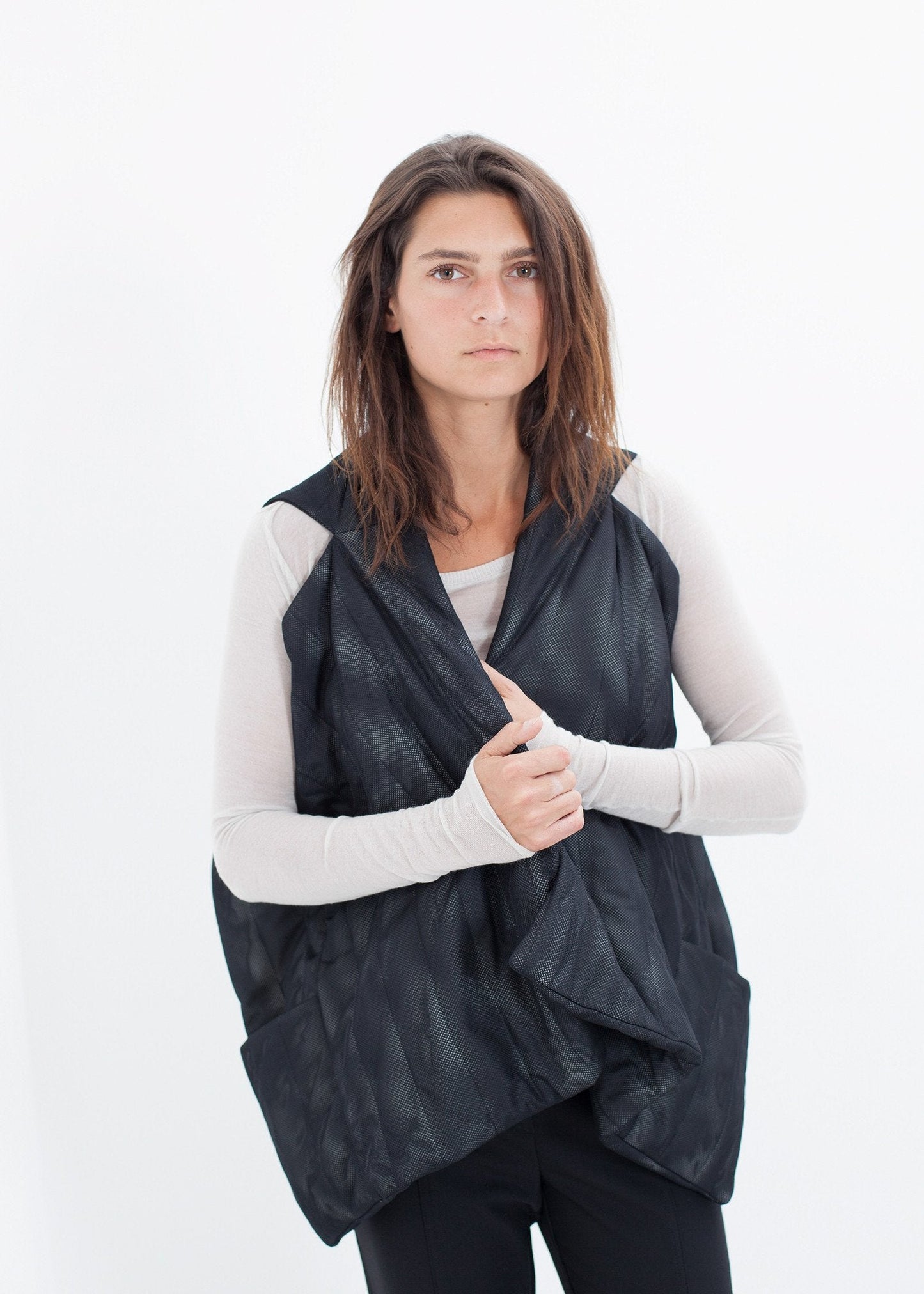 Quilted Mesh Waistcoat in Black/White (6707100287070)