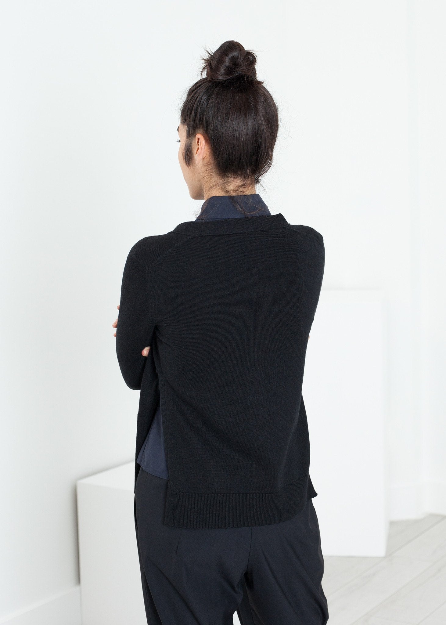 Square Cardigan in Black (6707096485982)