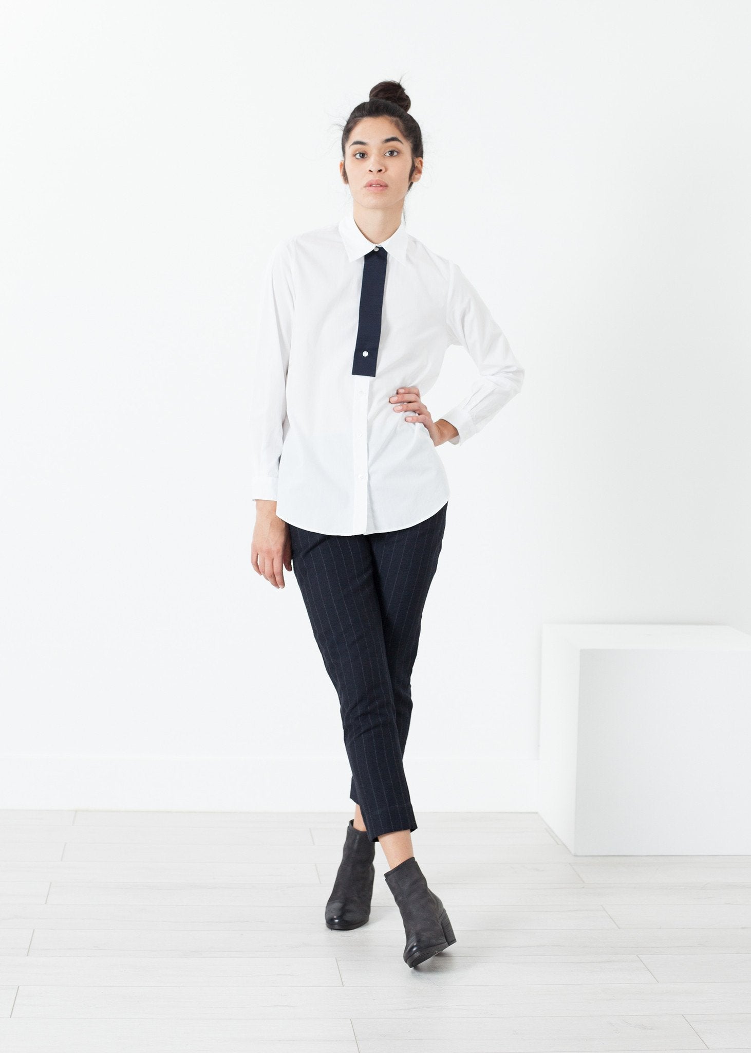 Pau Shirt in White (6707096453214)
