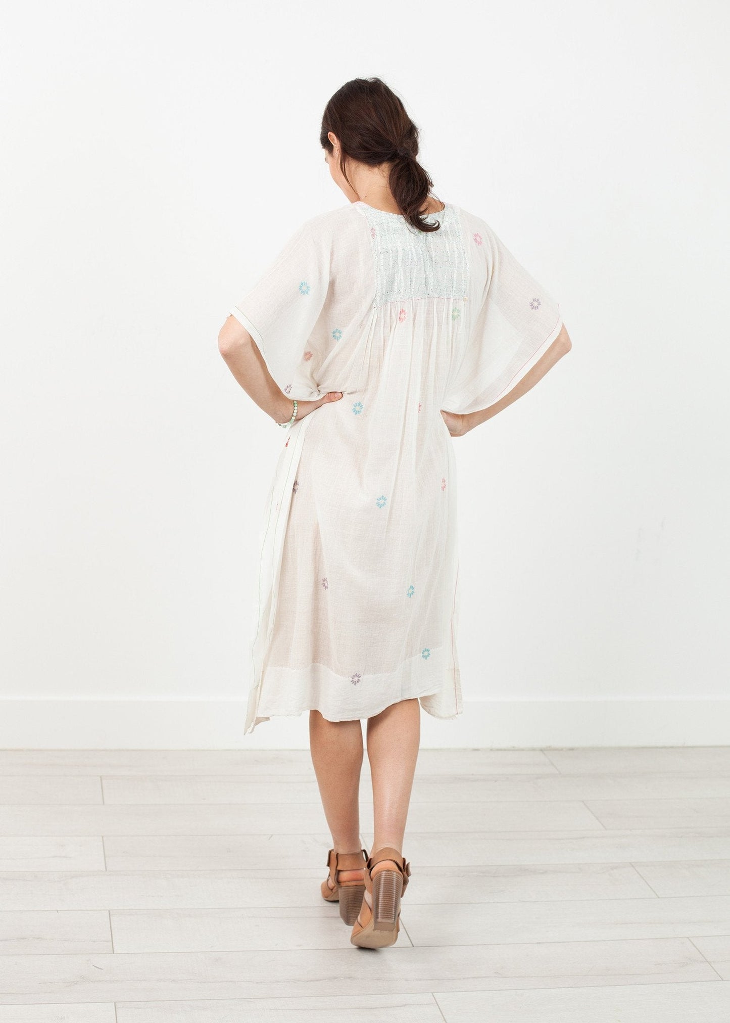 Floral Tent Dress in White (6707094650974)