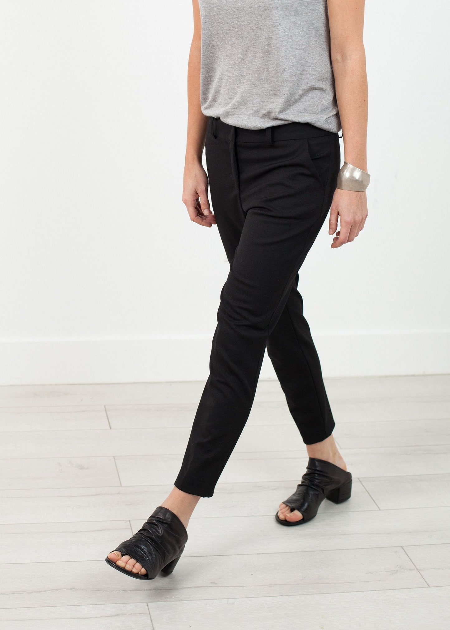 Stretch Fitted Pant in Black (6707104088158)