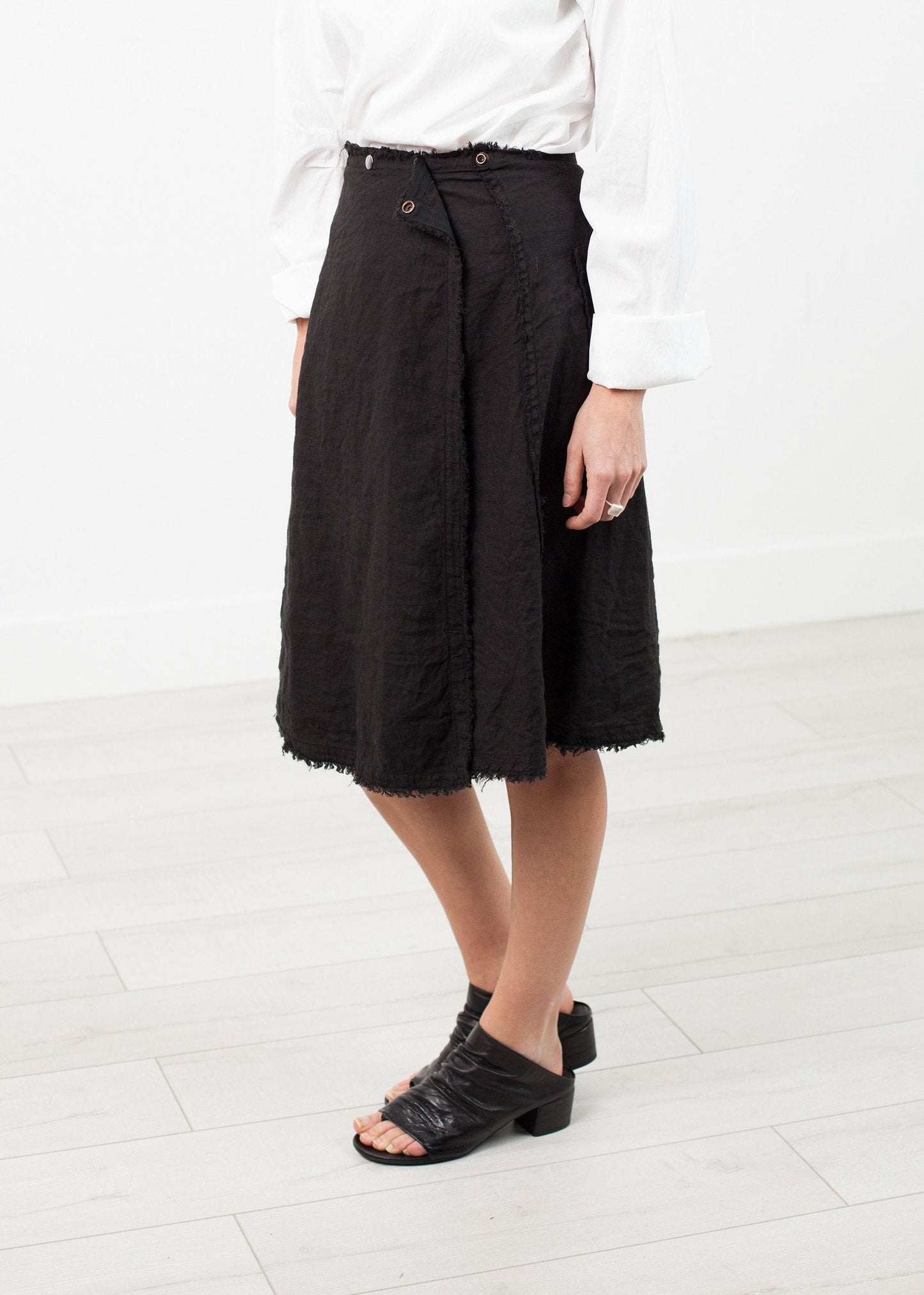 Wrap Snap Skirt in Black (6707095437406)