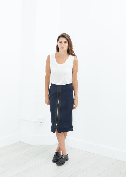 Contrast Zipper Skirt in Navy (6707096977502)