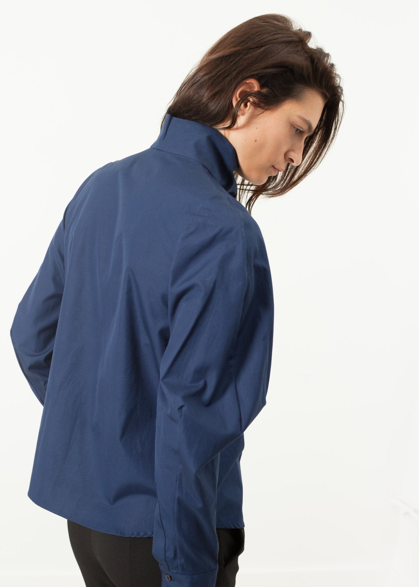 Full Collar Poplin Blouse in Navy (6707103301726)