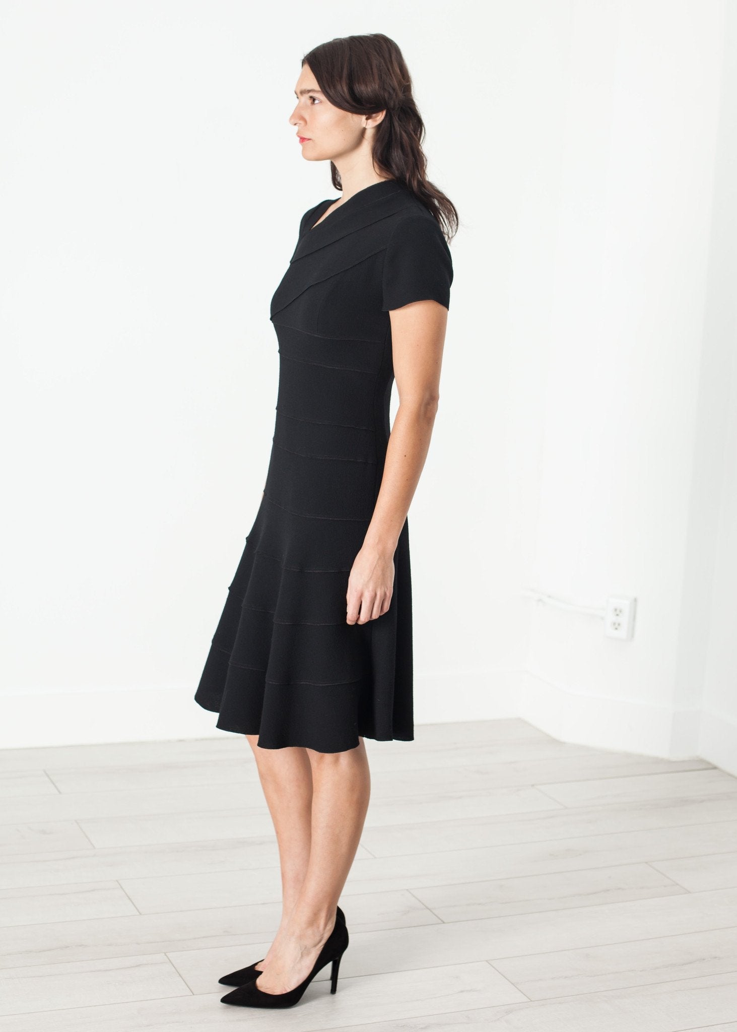 Lined Silhouette Dress in Black (6707094945886)
