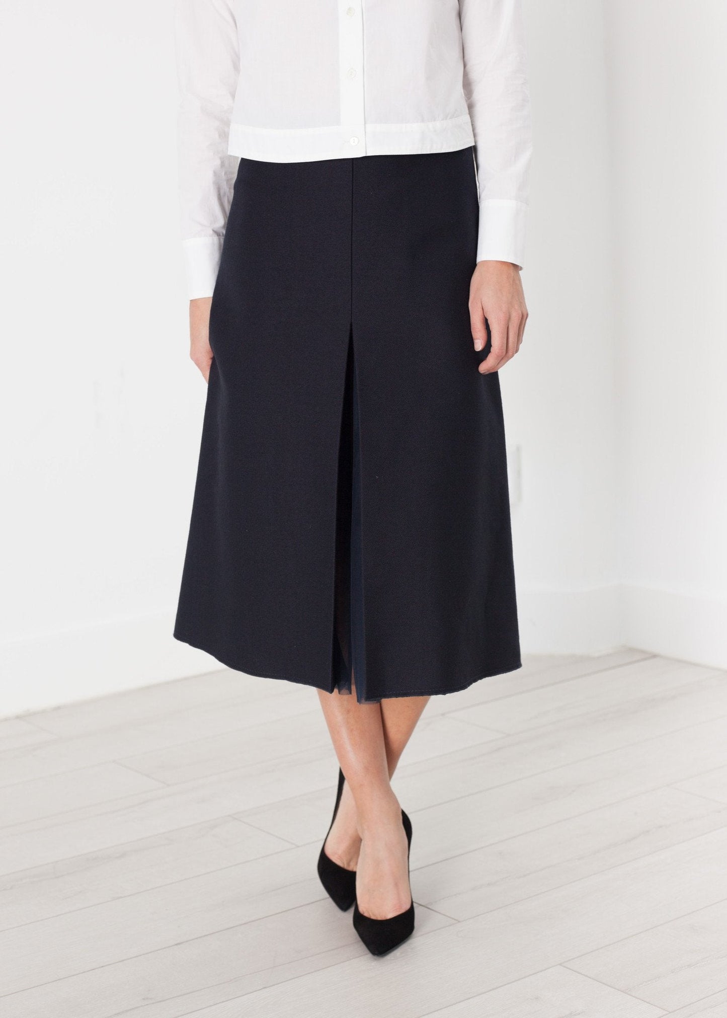 Tulle Pleat Skirt in Navy (6707104940126)