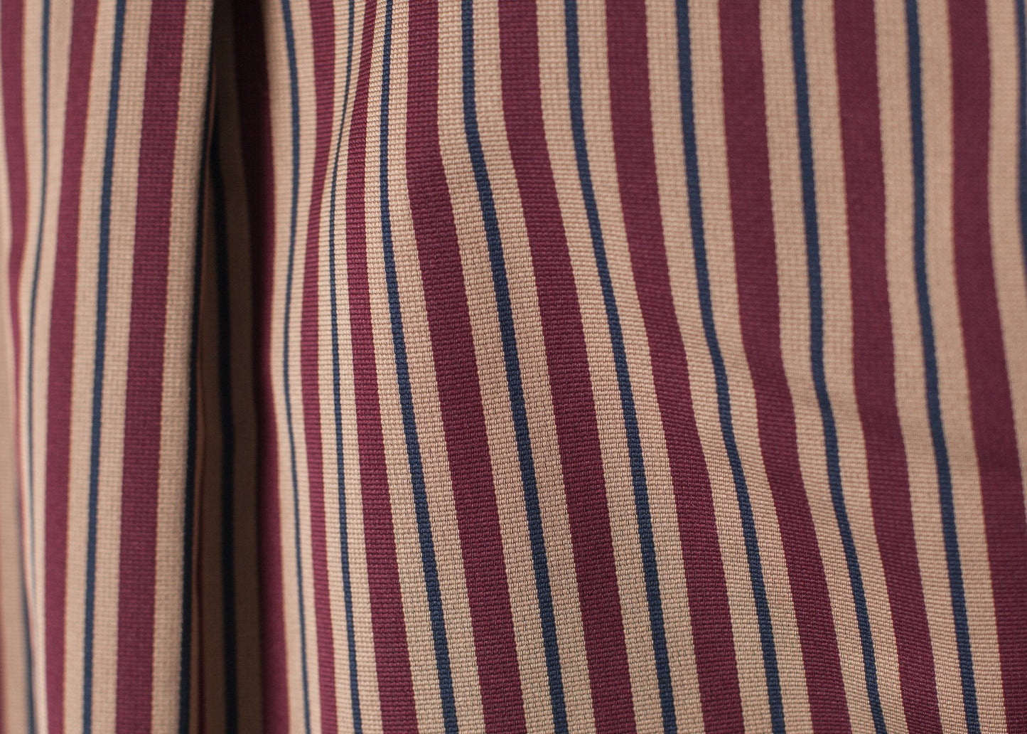 Sheen Button-Up in Red/Tan (6707094880350)