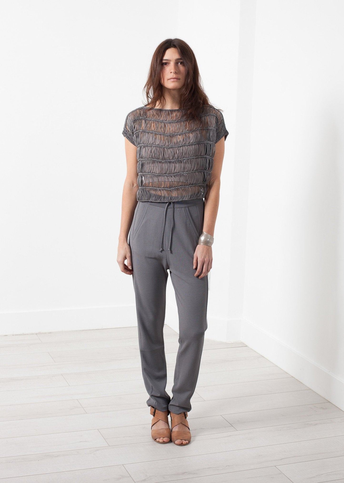 Gol Threaded Top (6707078496350)