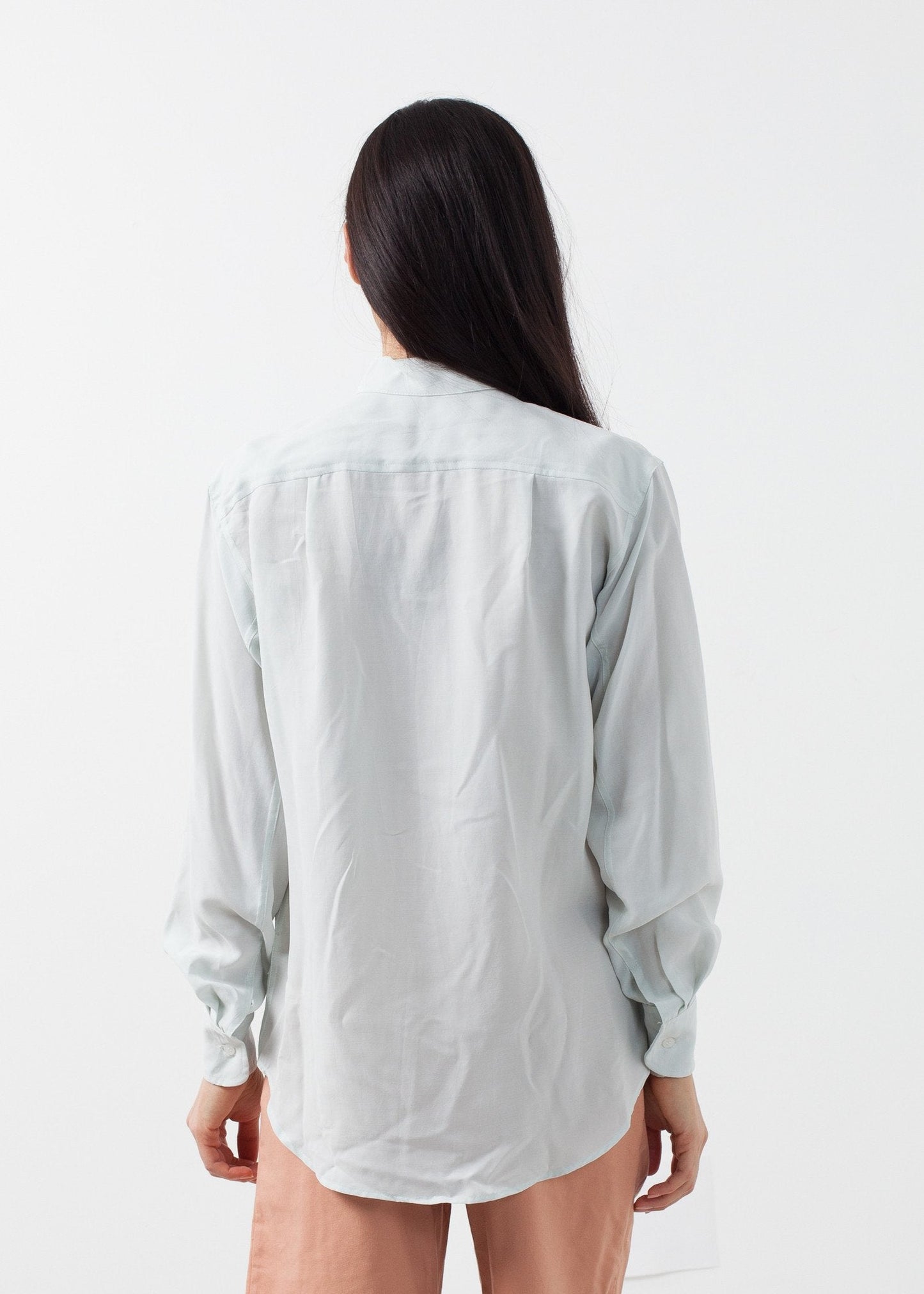 Classic Button Down (6707091308638)