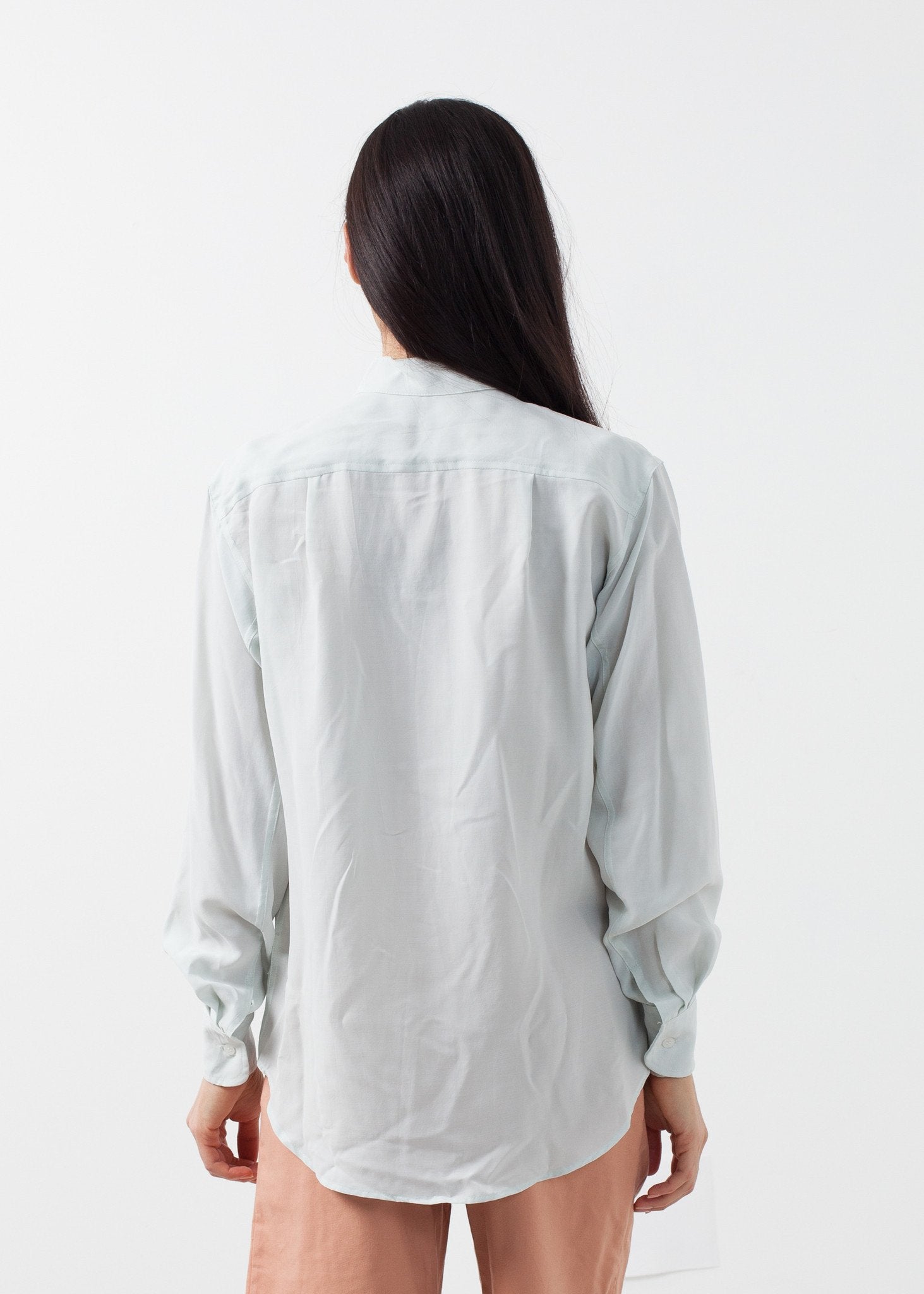 Classic Button Down (6707091308638)