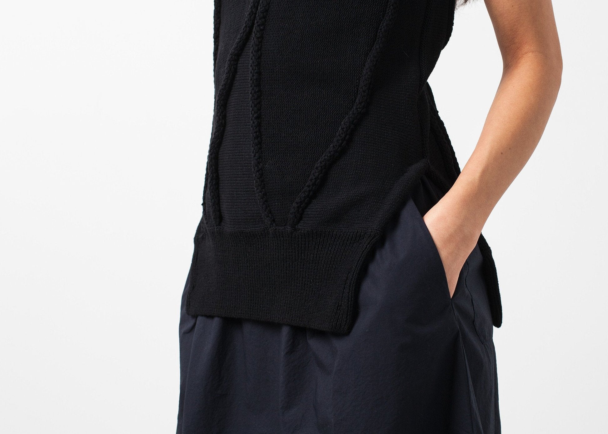 Curved Stripe Knit Tank (6707072729182)