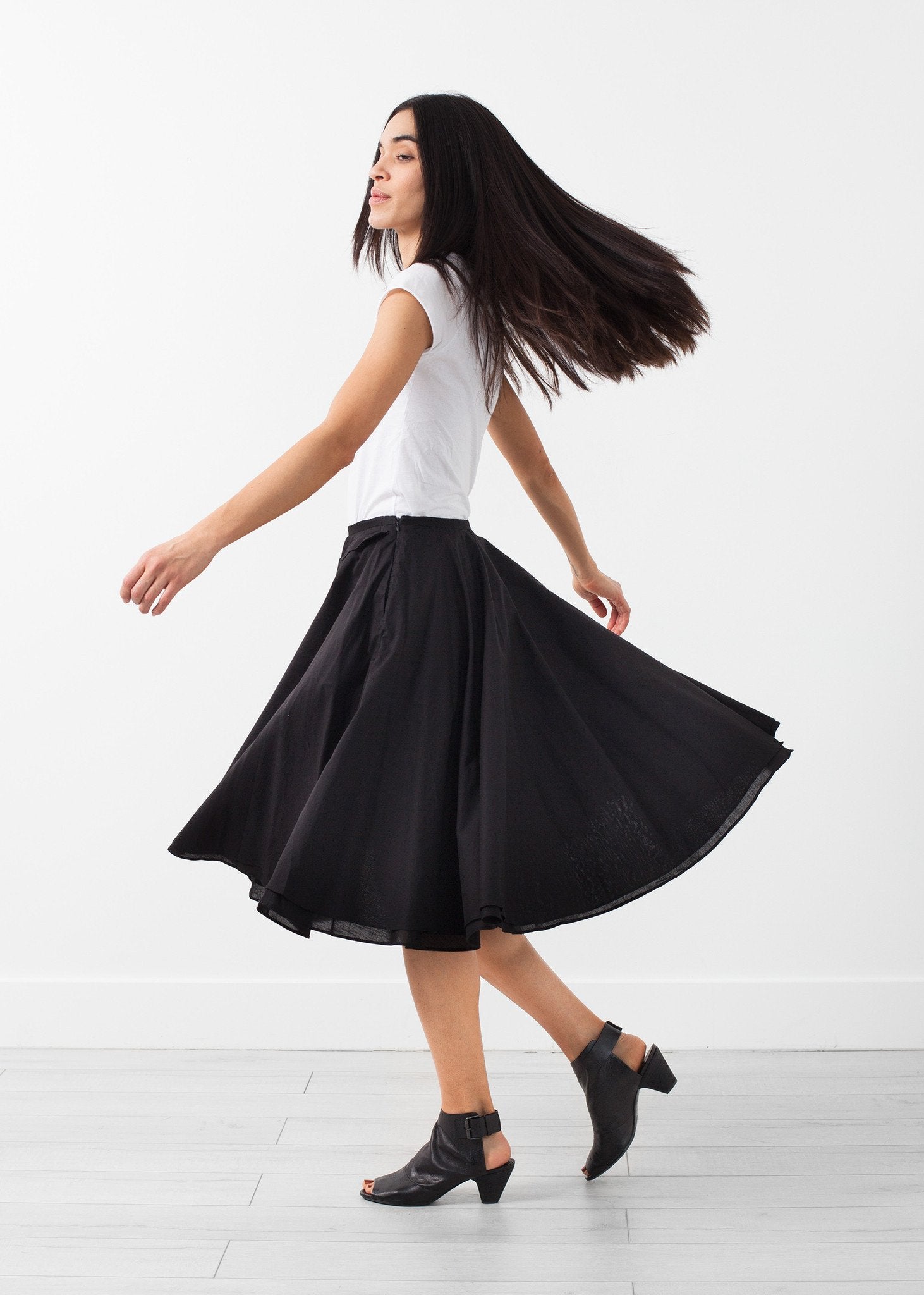 Releve Skirt (6707073974366)