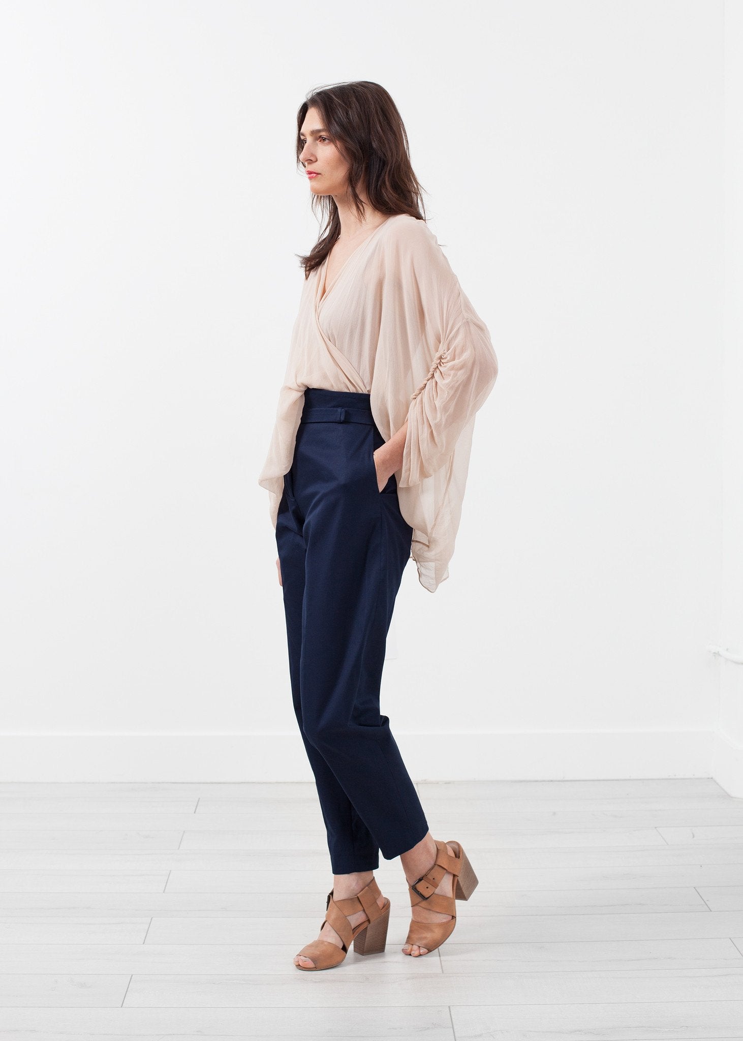 Twist Top (6707068567646)