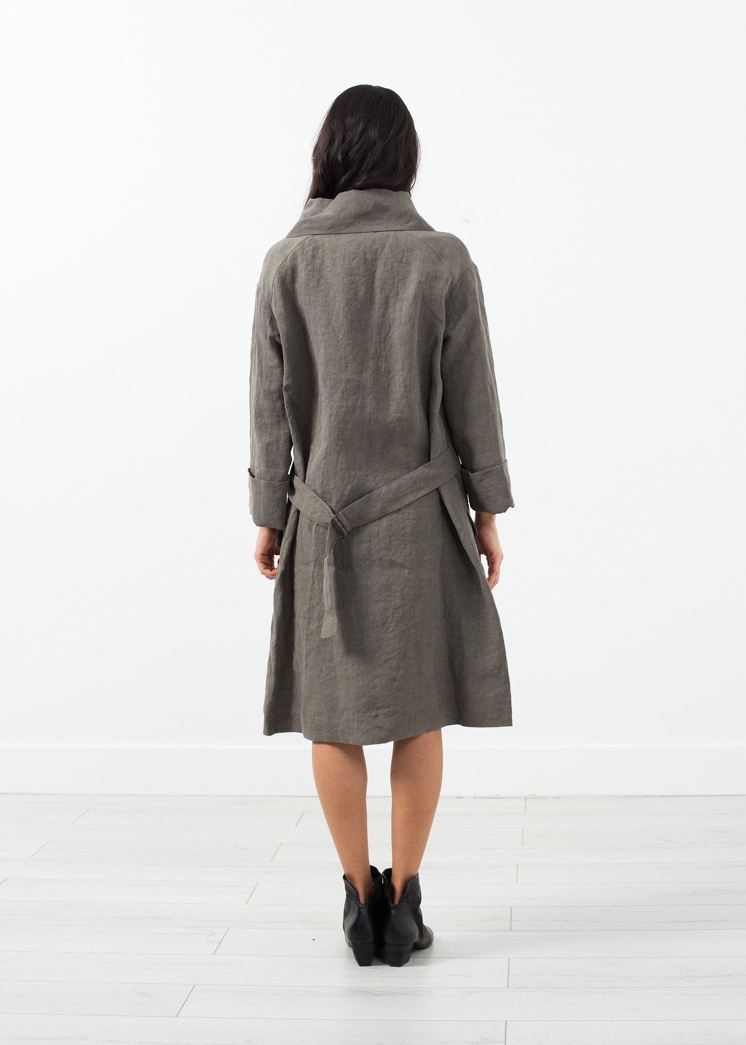 Sola Coat (6707068010590)