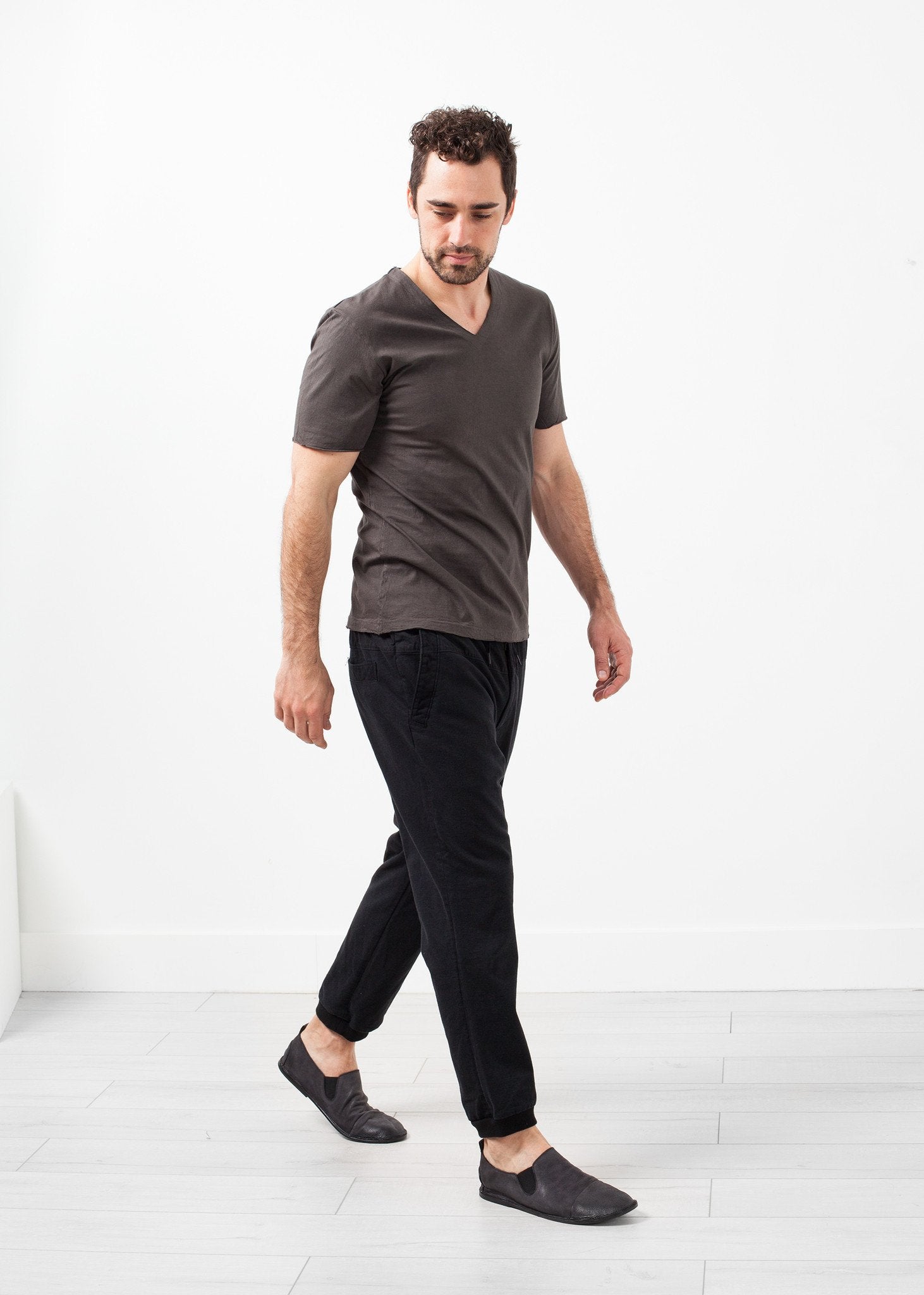 V-Neck Tee (6707085017182)