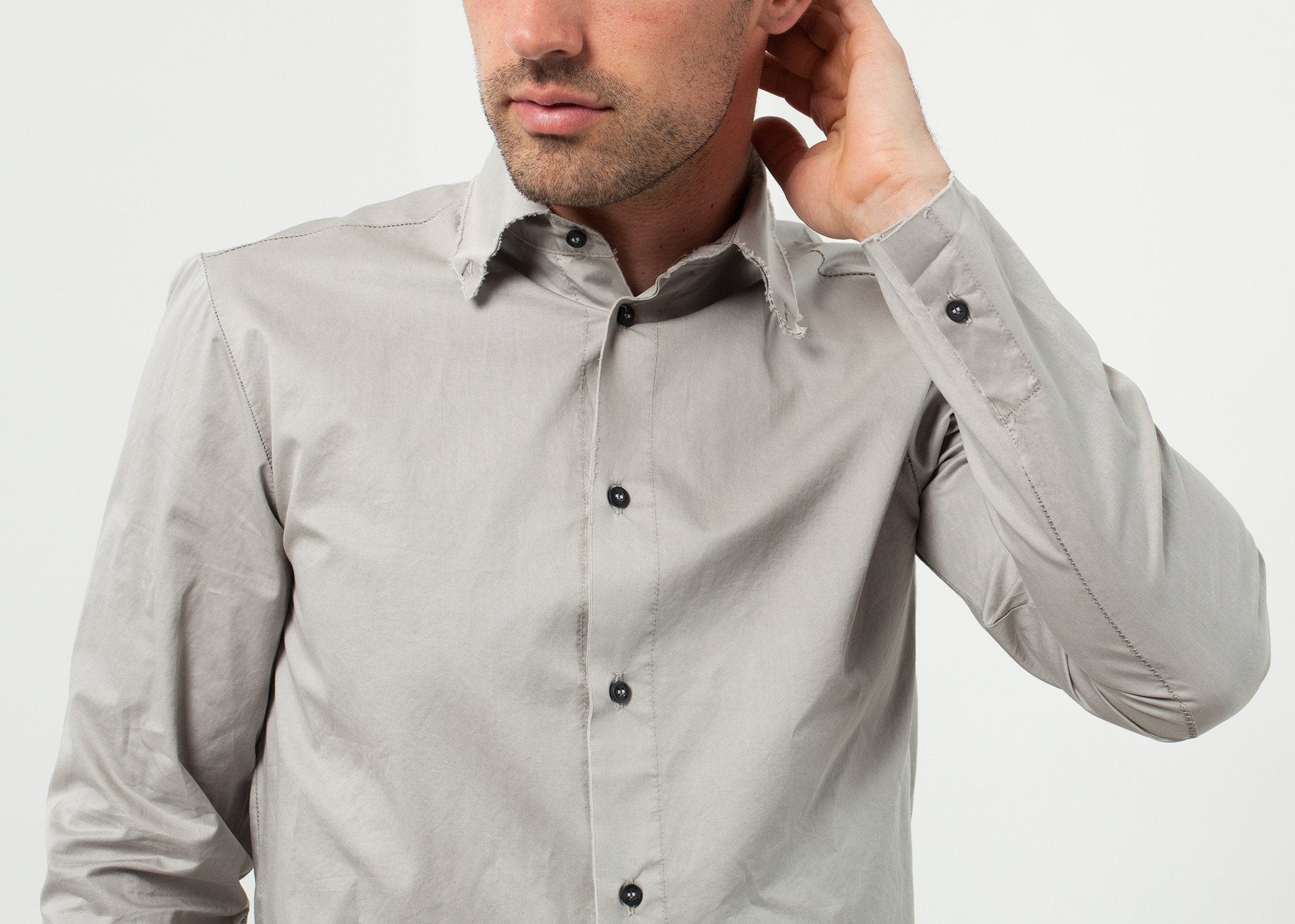 Moun Button Up (6707062964318)