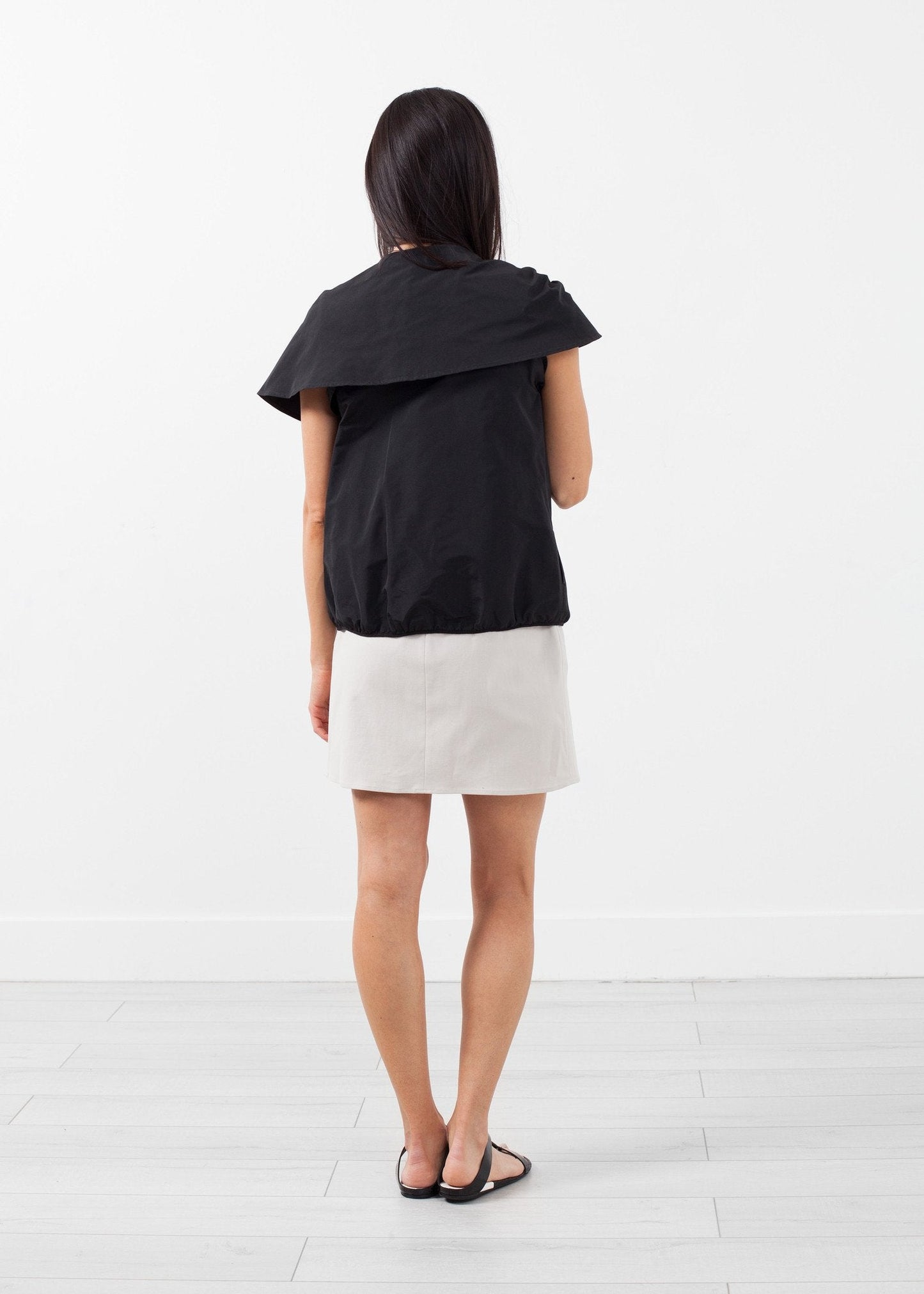 Sleeveless Cape Jacket (6707061981278)