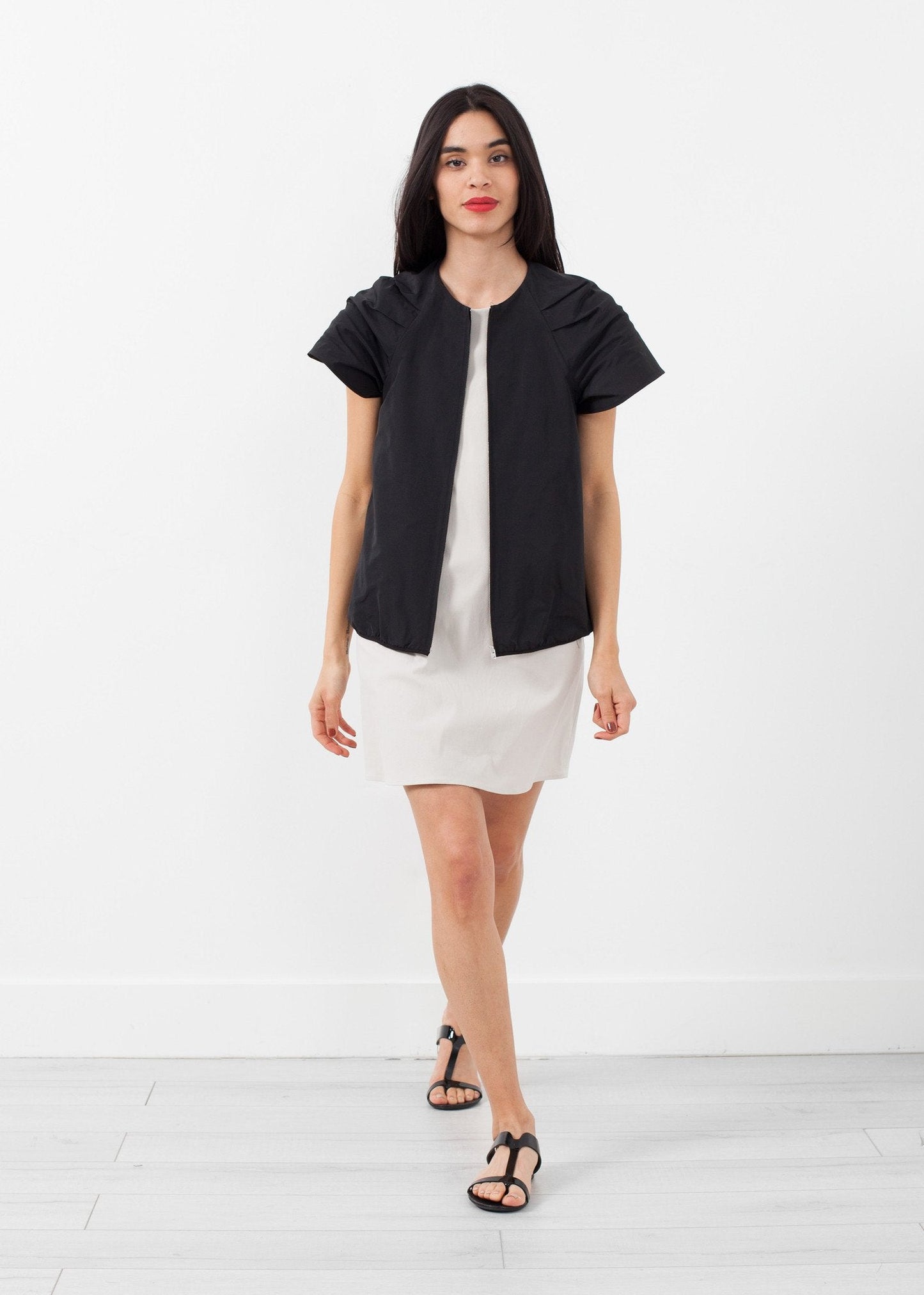Sleeveless Cape Jacket (6707061981278)