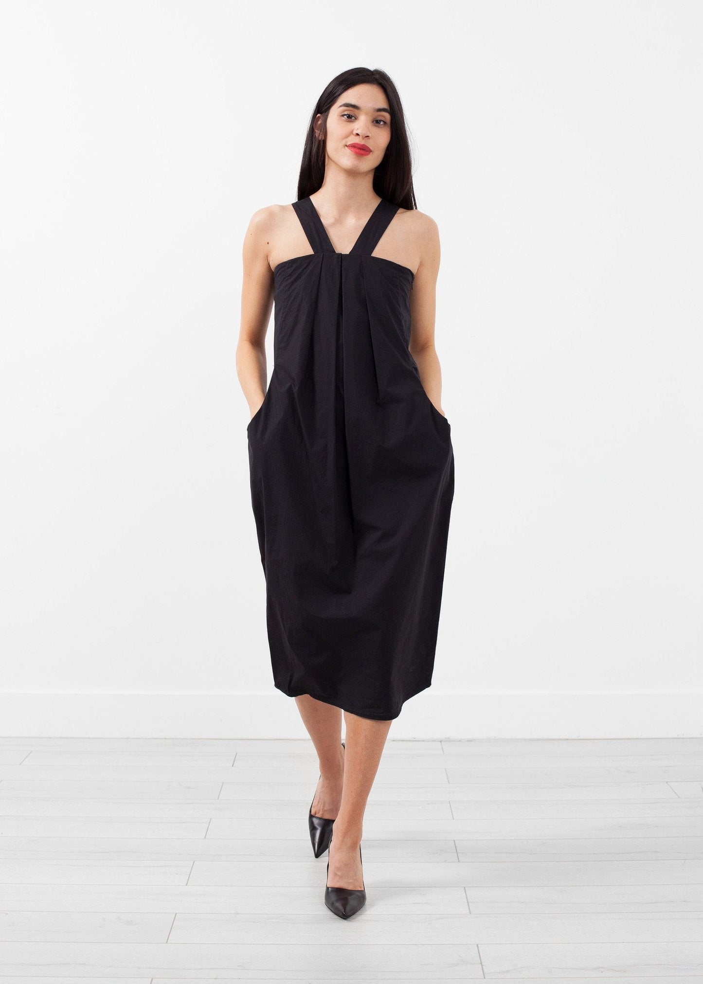 V-Strap Pocket Dress (6707062177886)