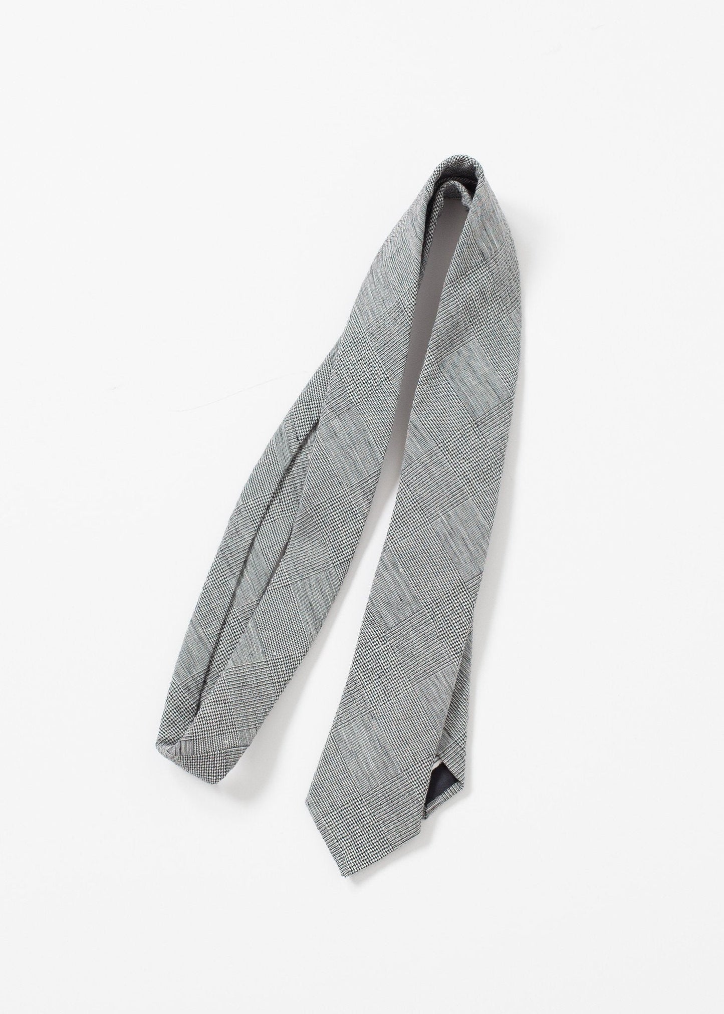 Basic Tie (6707072893022)