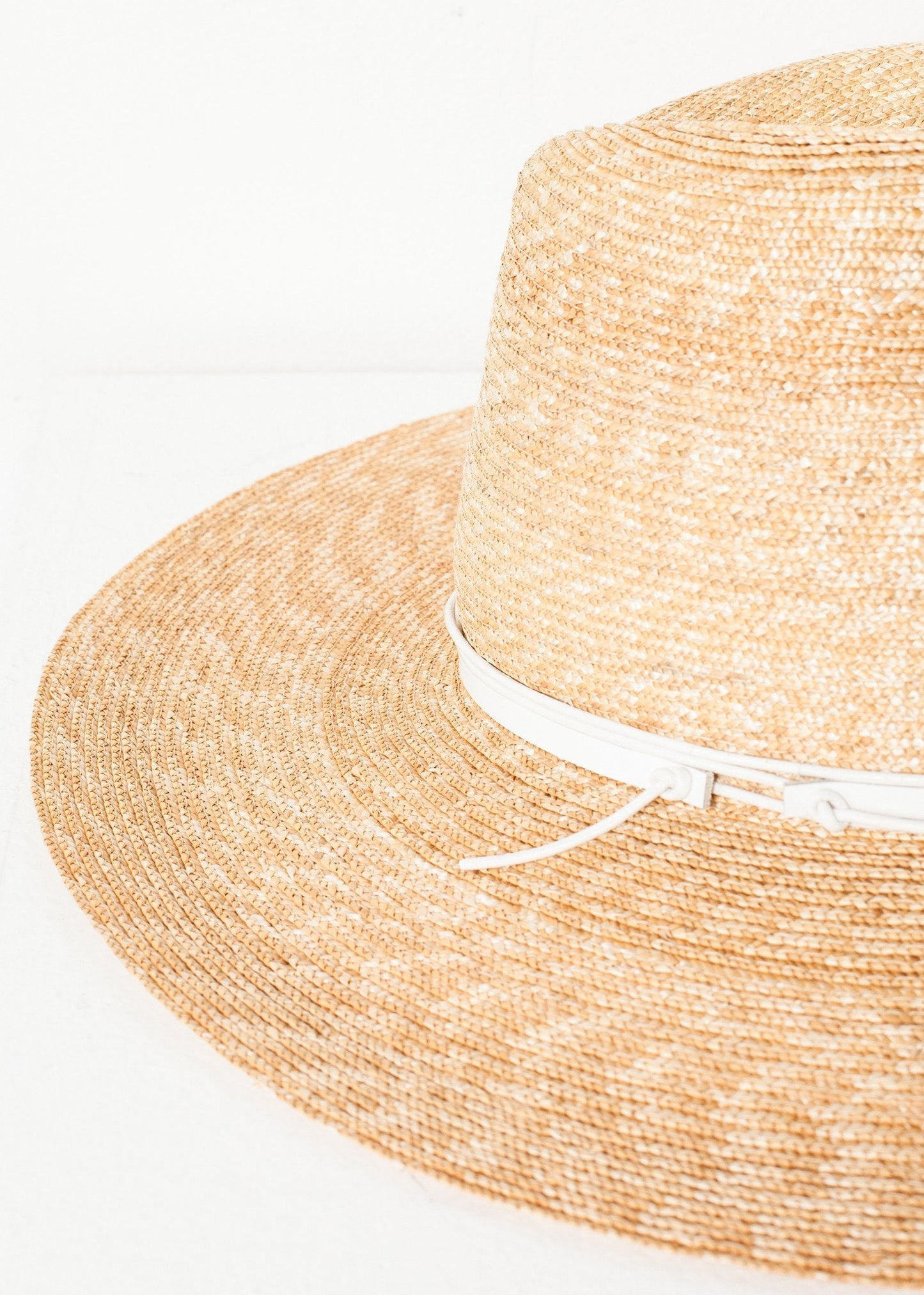 Wrapped Up Hat in Straw/White (6707086360670)