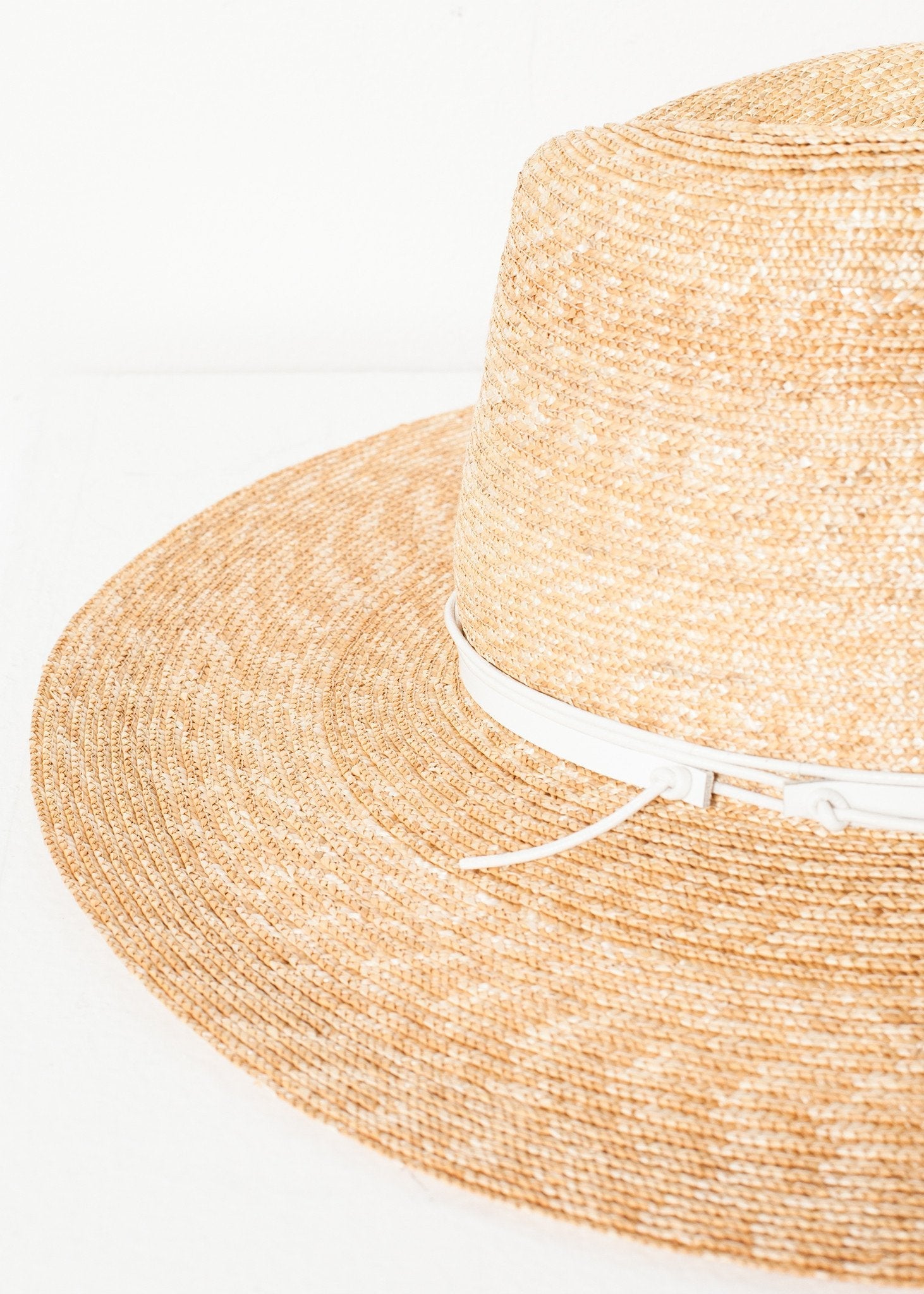 Wrapped Up Hat in Straw/White (6707086360670)