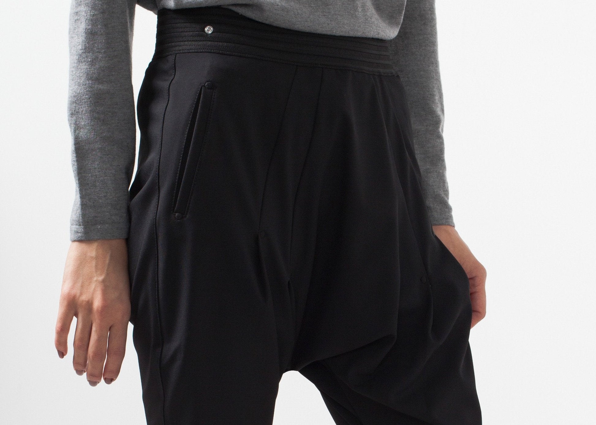 Woven Bermuda Short (6707080855646)