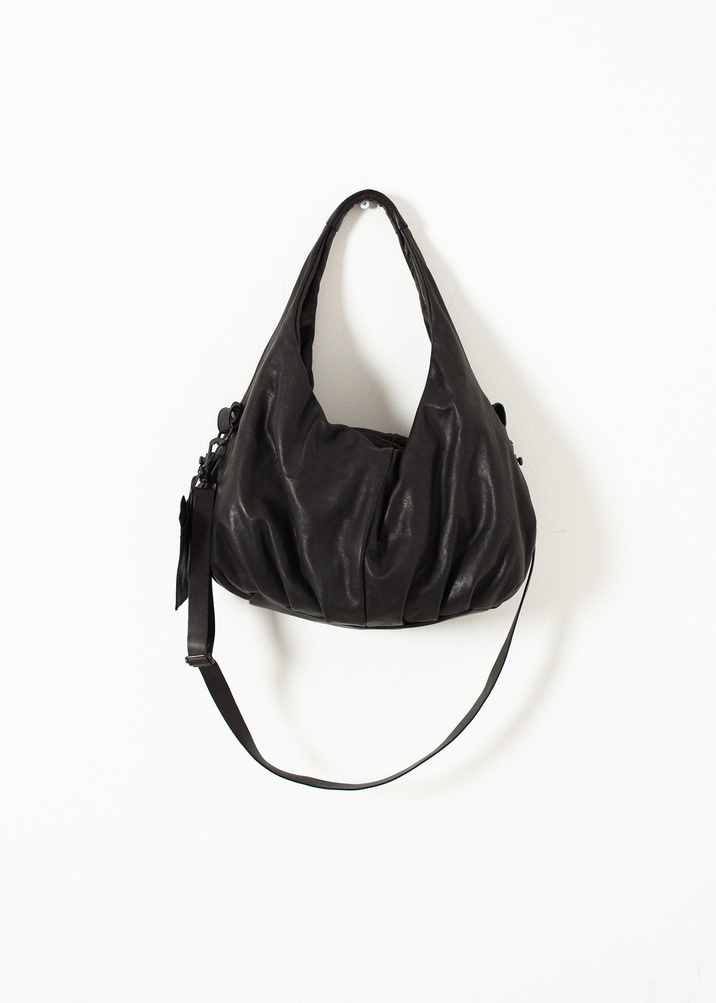 Circle Bag in Black (6707093930078)