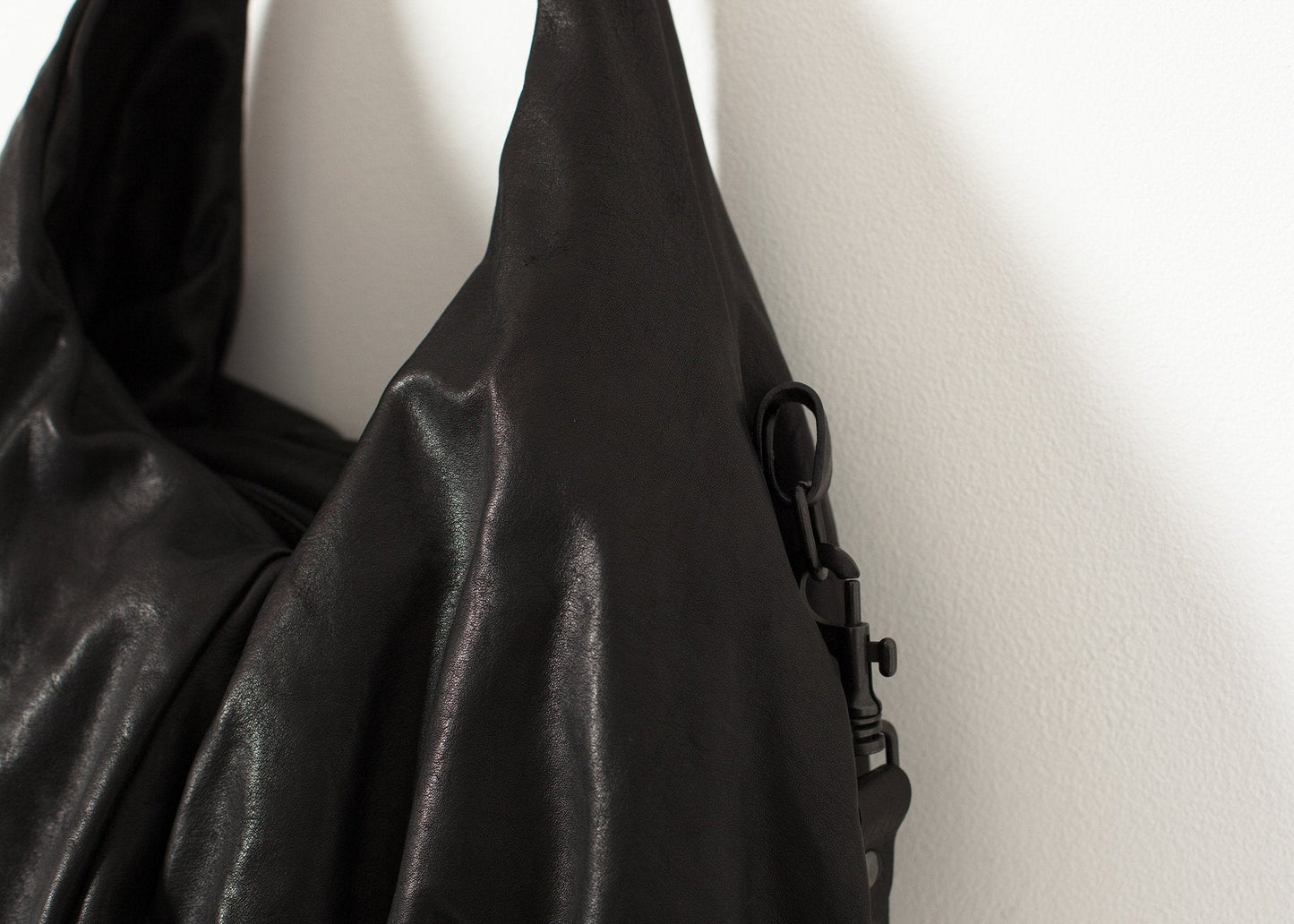 Circle Bag in Black (6707093930078)