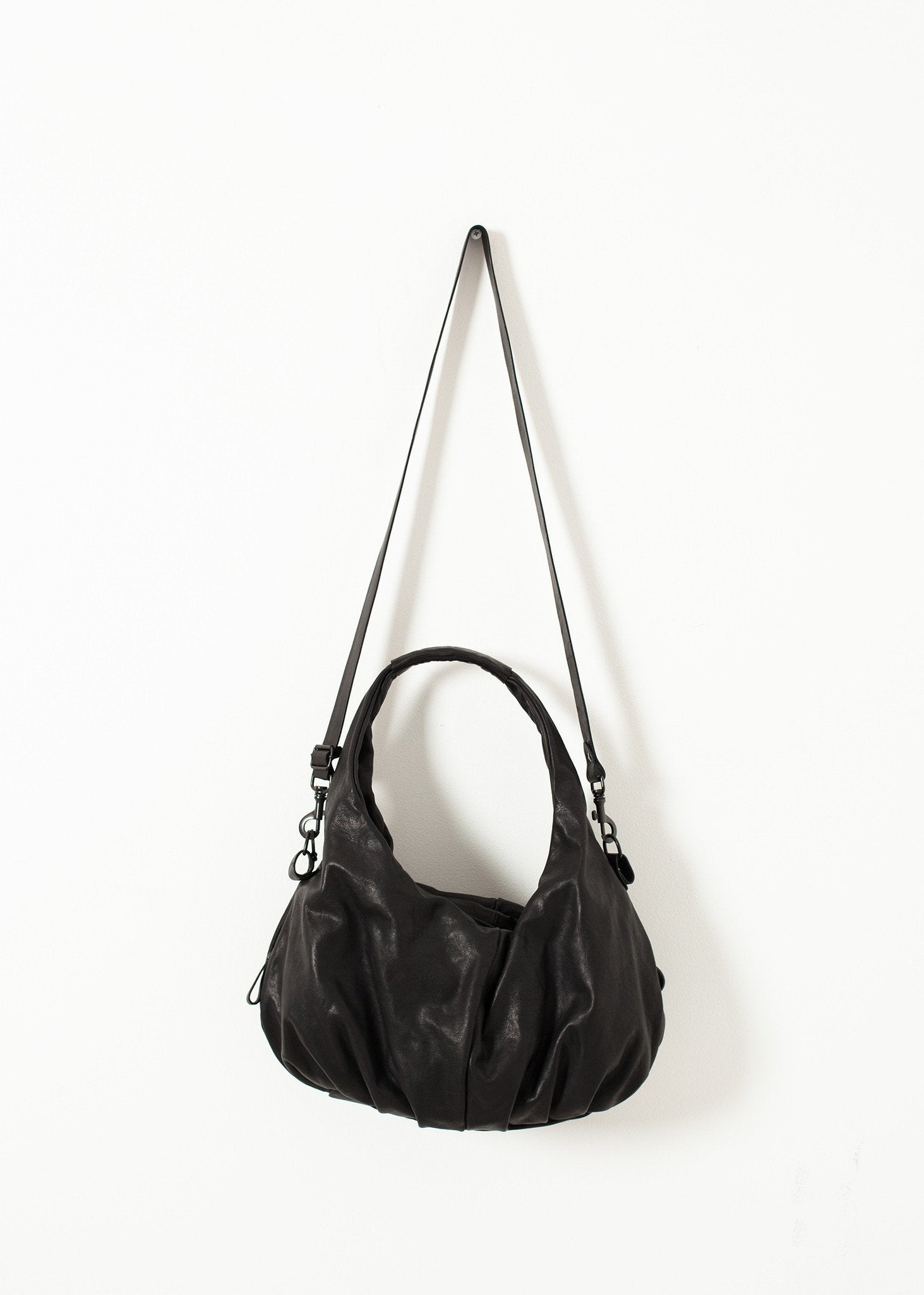 Circle Bag in Black (6707093930078)