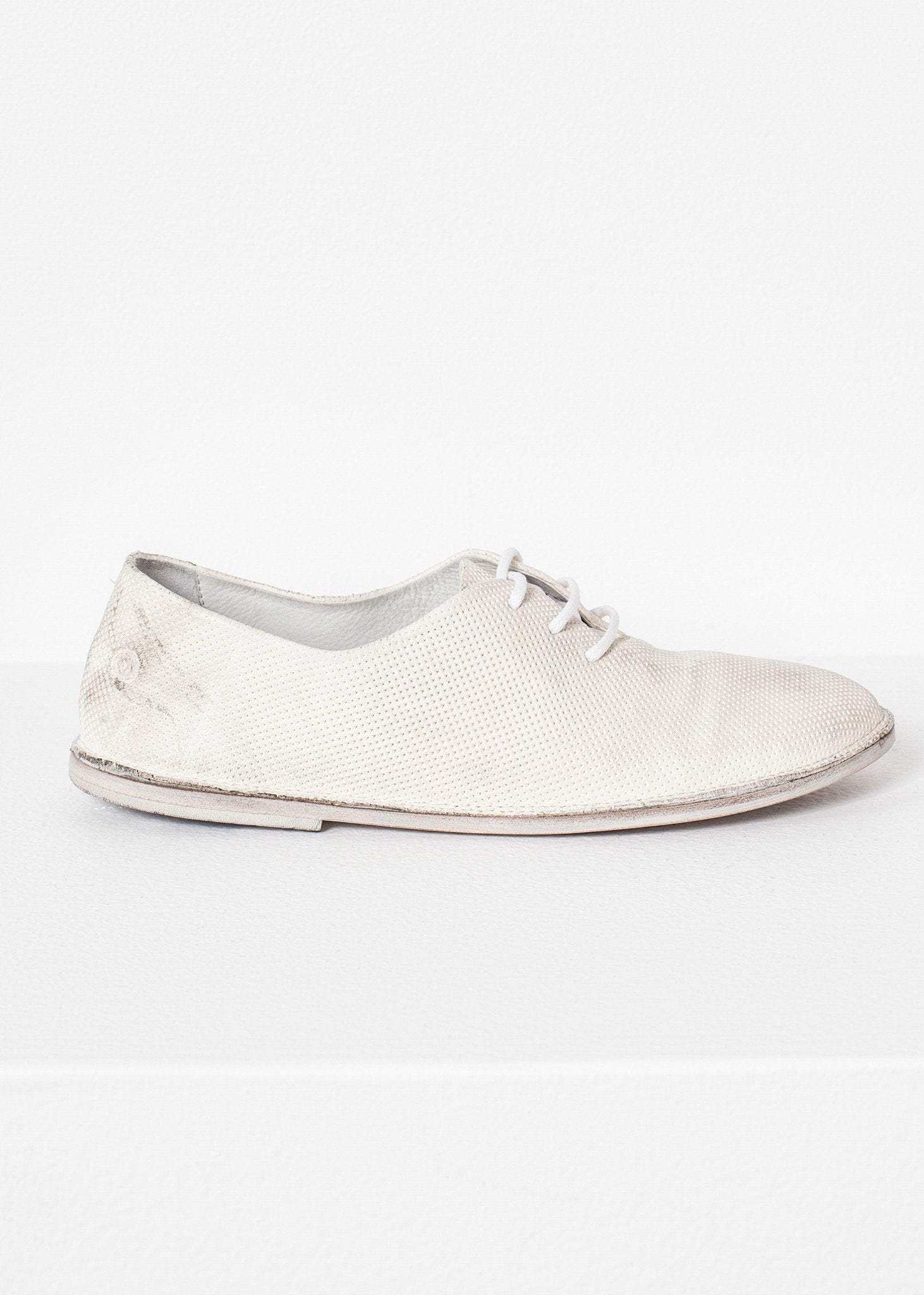 Diamond Slip-On in White (6707093962846)