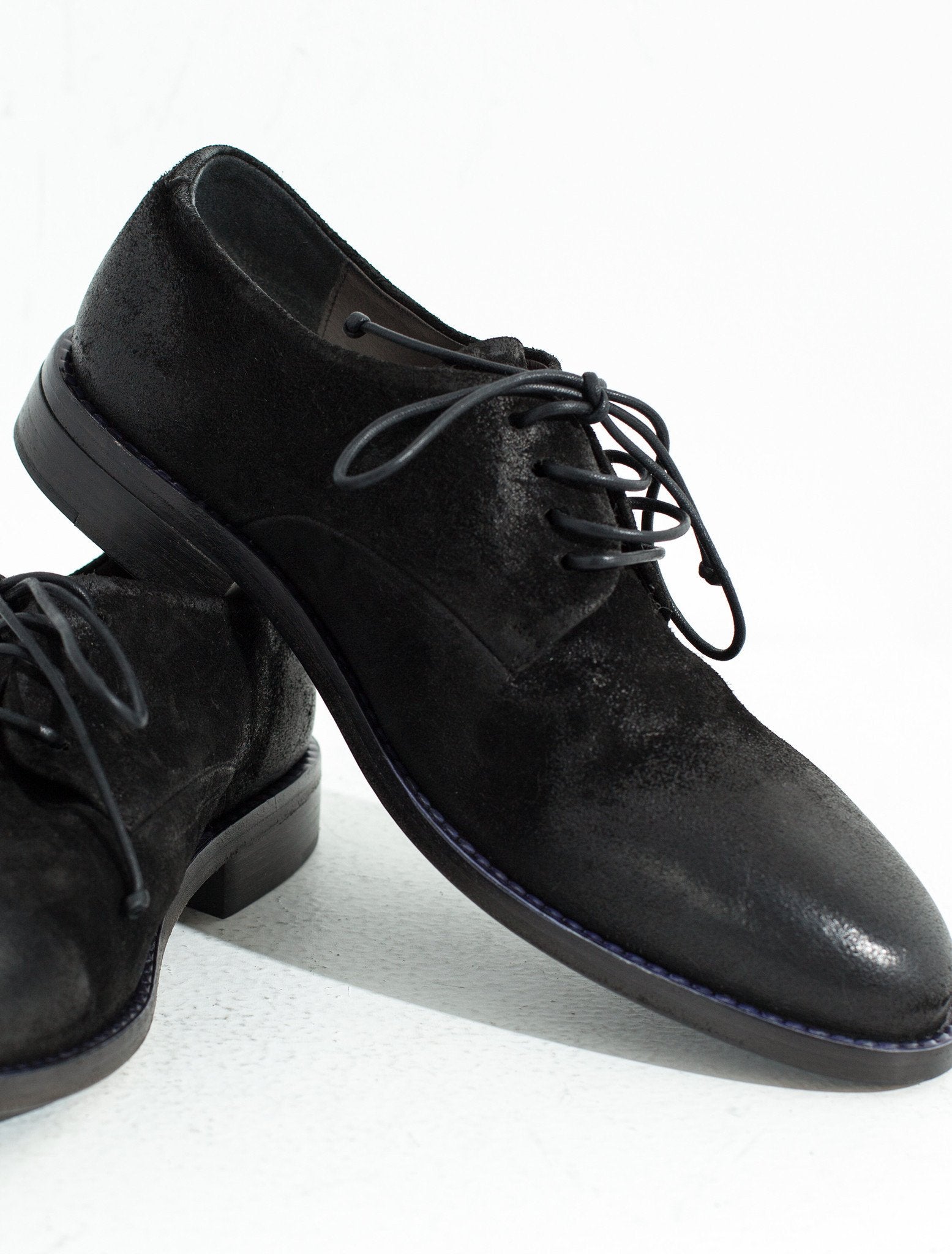 Sassolo Oxford in Black (6707097796702)