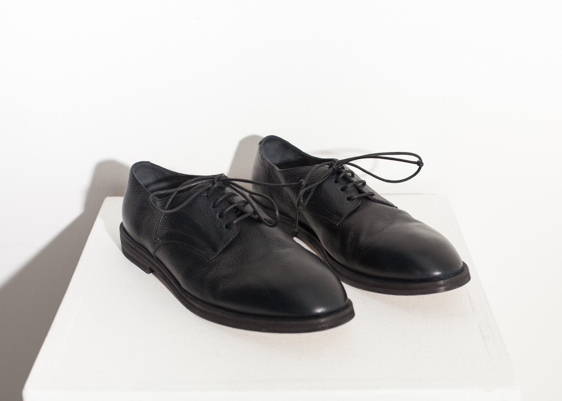 Stiro Oxford in Black (6707105693790)