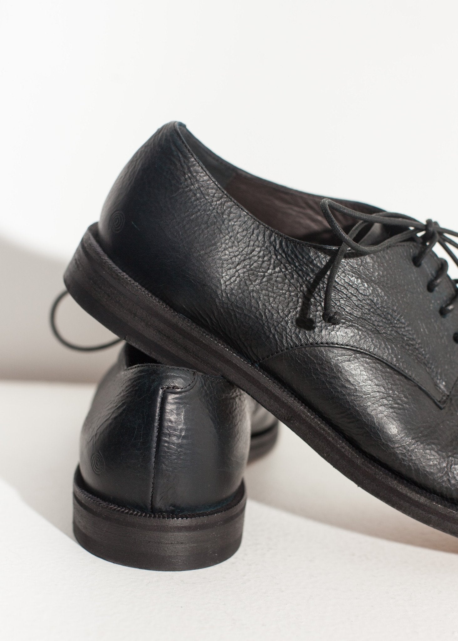 Stiro Oxford in Black (6707105693790)
