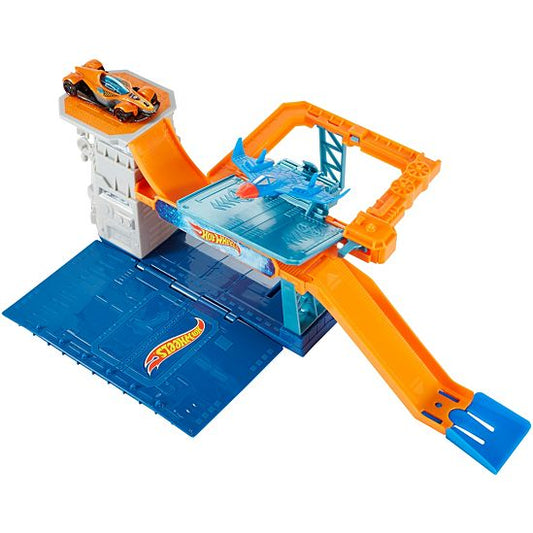 Hot Wheels Sky-Base Blast Track Set (6589221503070)
