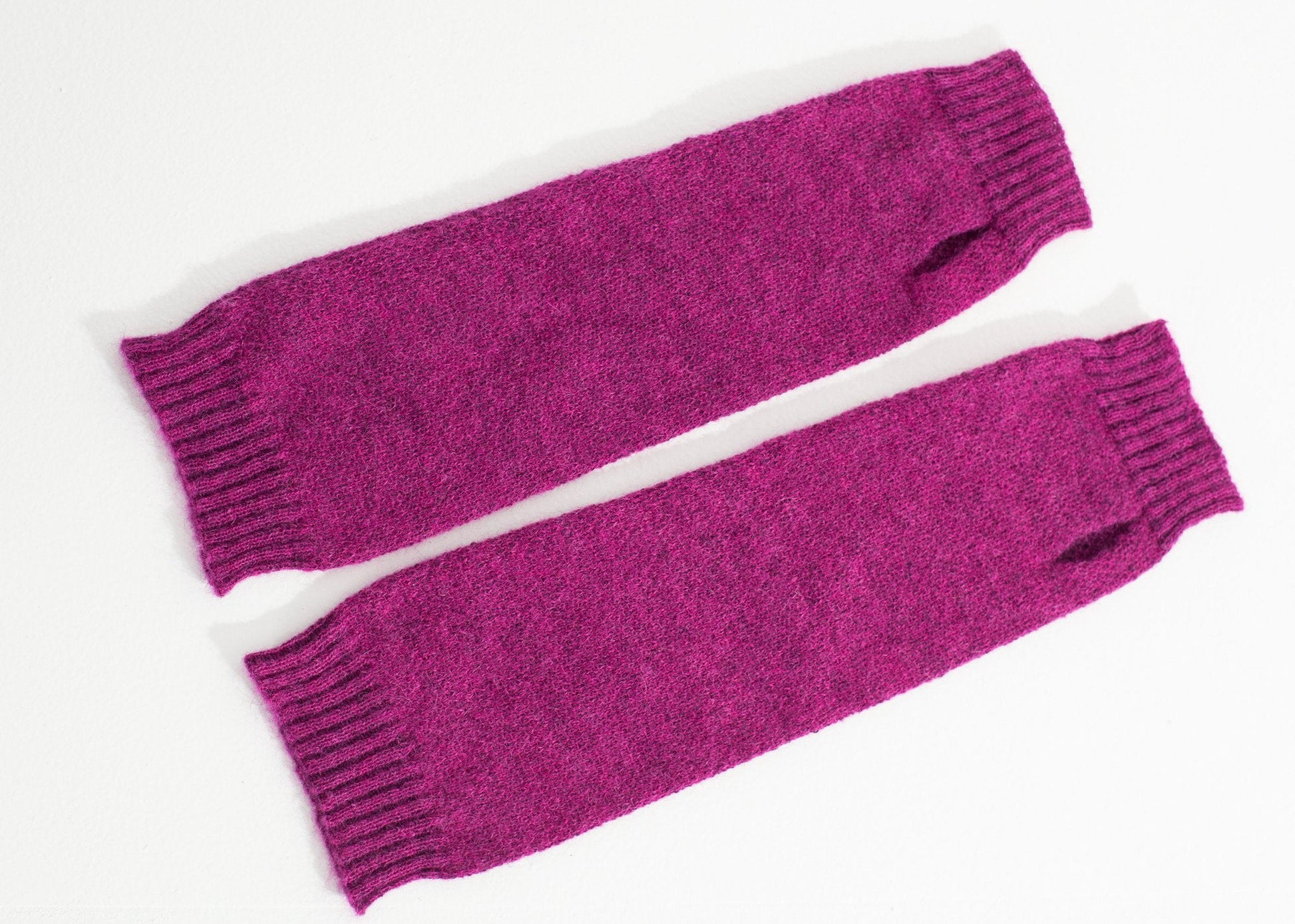 Pikki Mittens in Fuchsia (6707098157150)